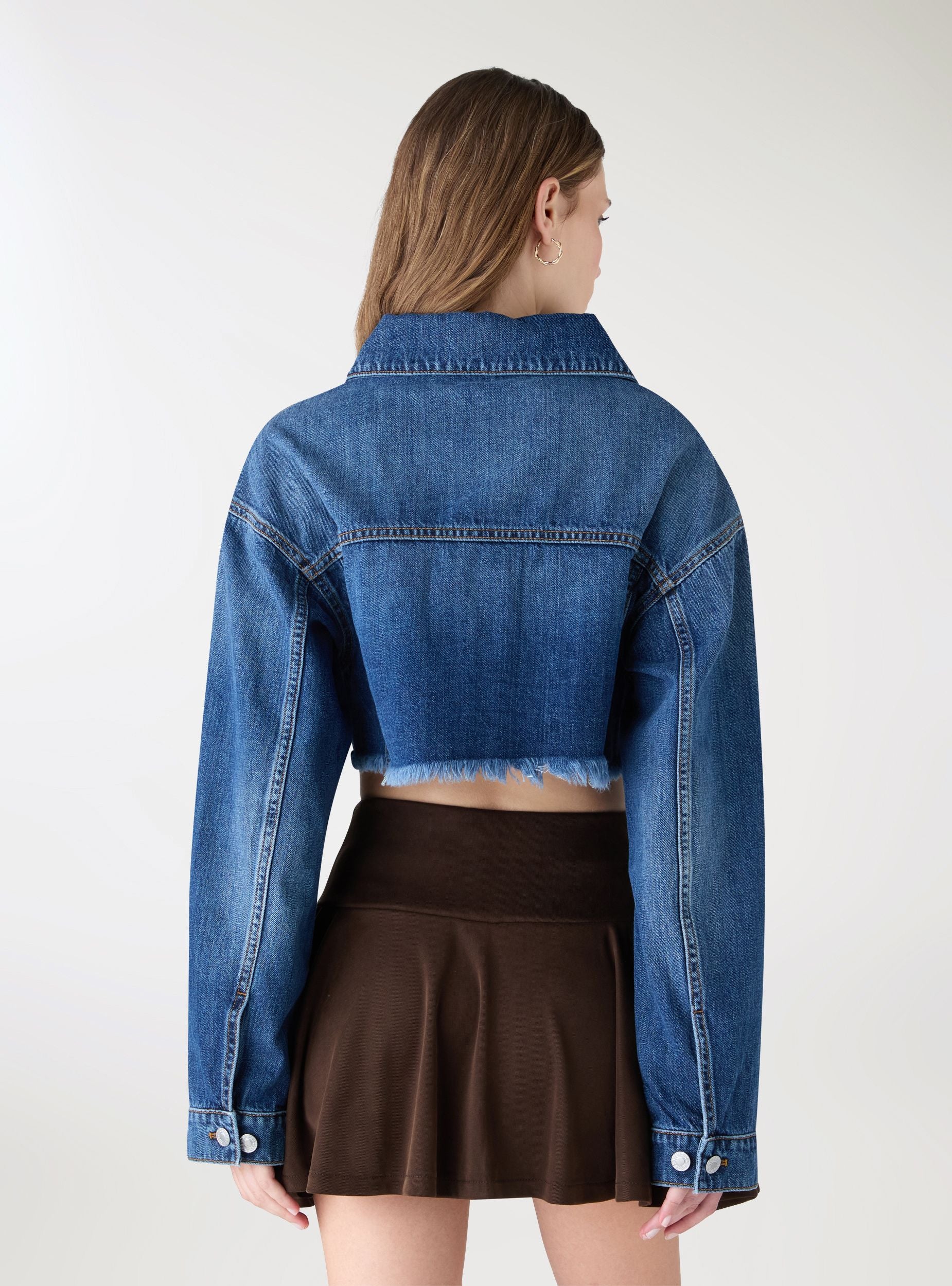 Giubbino crop in denim con tasche - Image 3