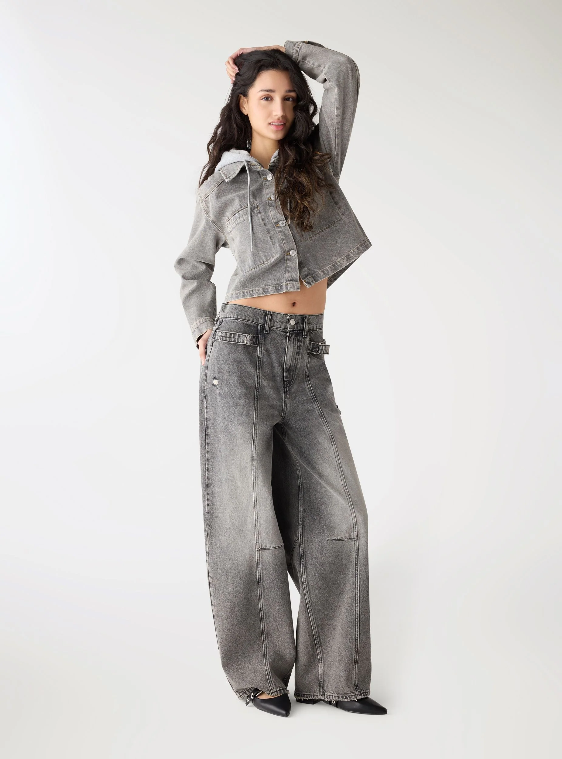 Giubbino denim con cappuccio