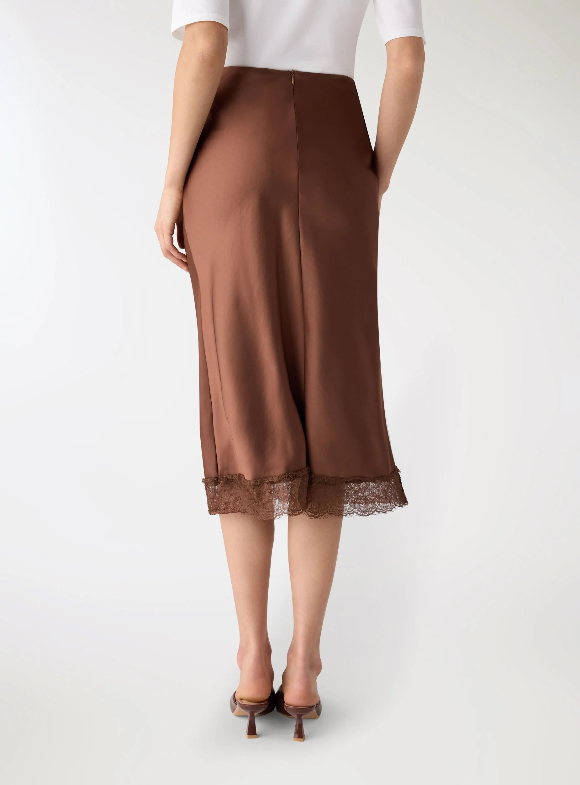 Gonna longuette a tinta unita con bordo in pizzo satin - Image 3