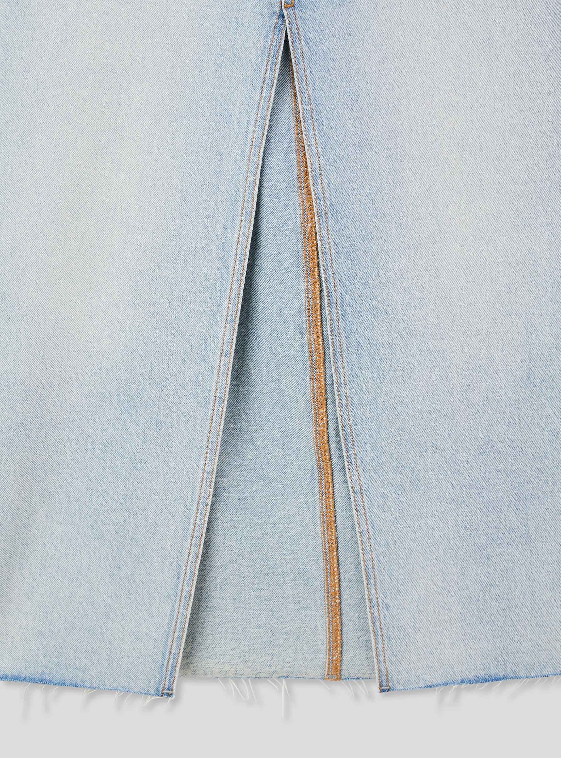 Gonna lunga in denim chiaro con spacco - Image 4