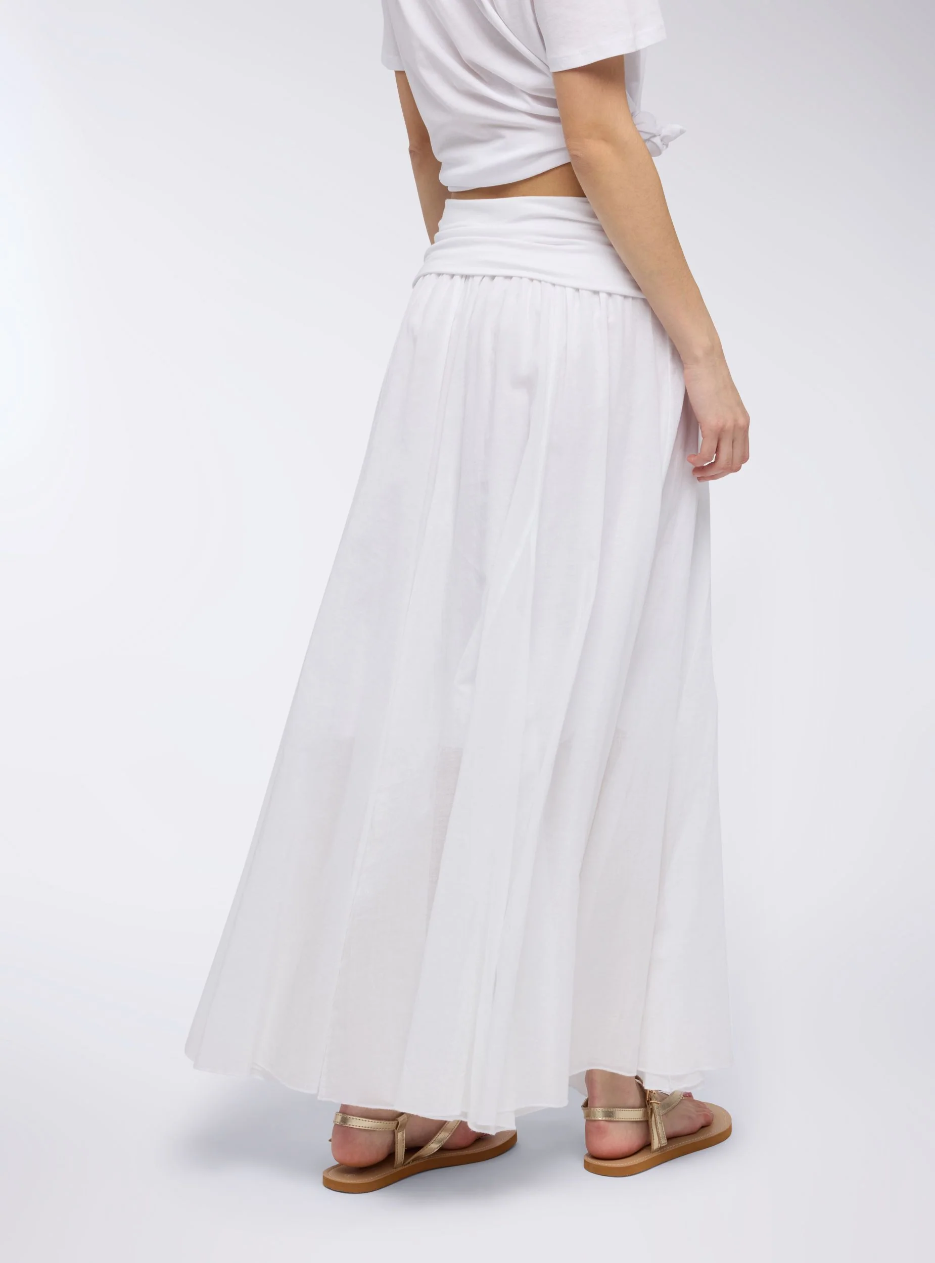 Gonna/vestito con baschina ampia - Image 4