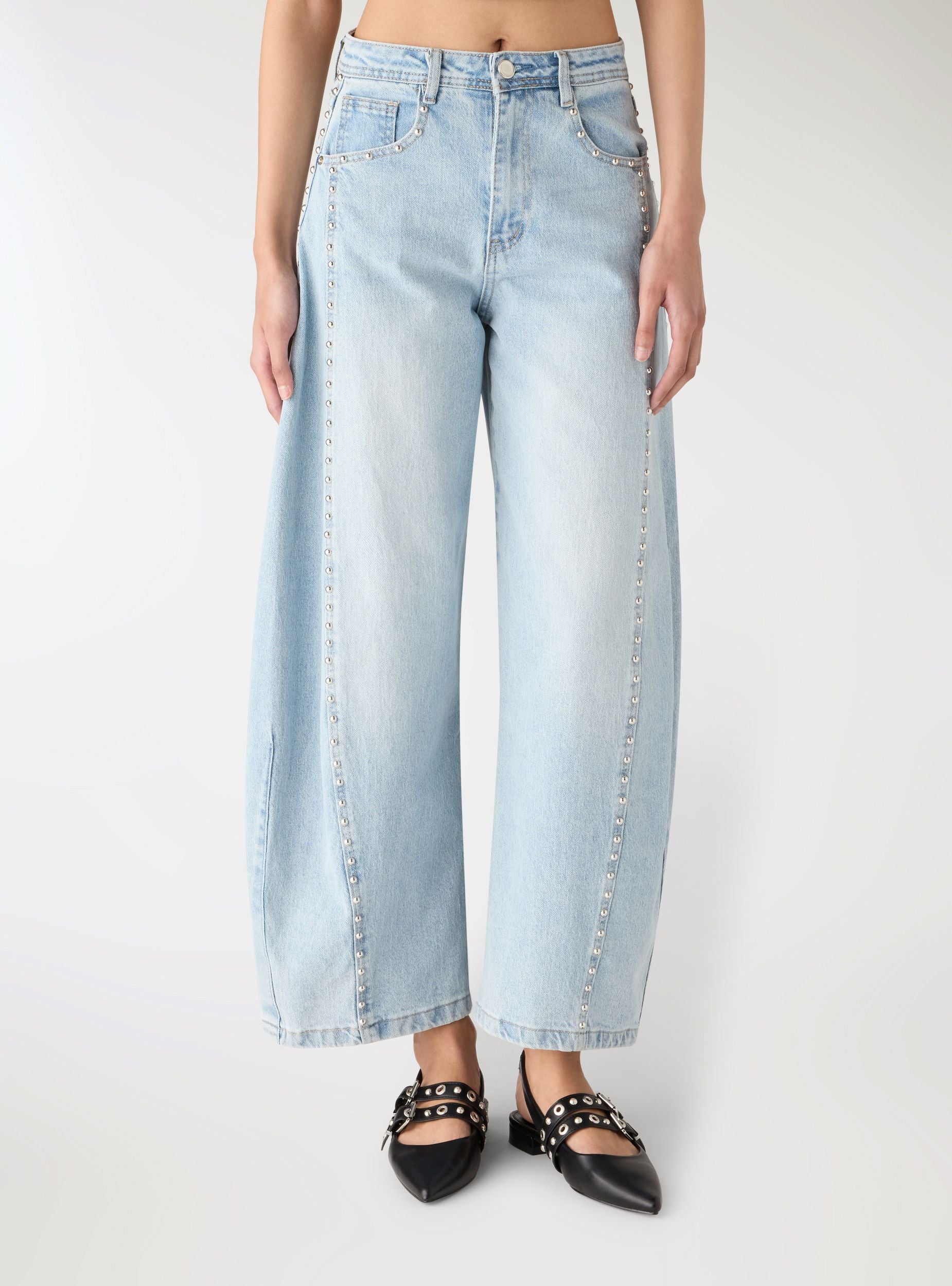 Jeans balloon con borchie - Image 2