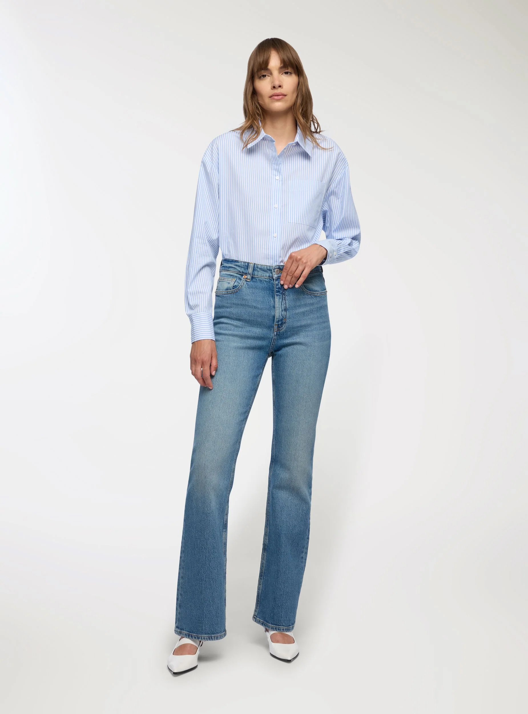 Jeans bootcut a tinta unita