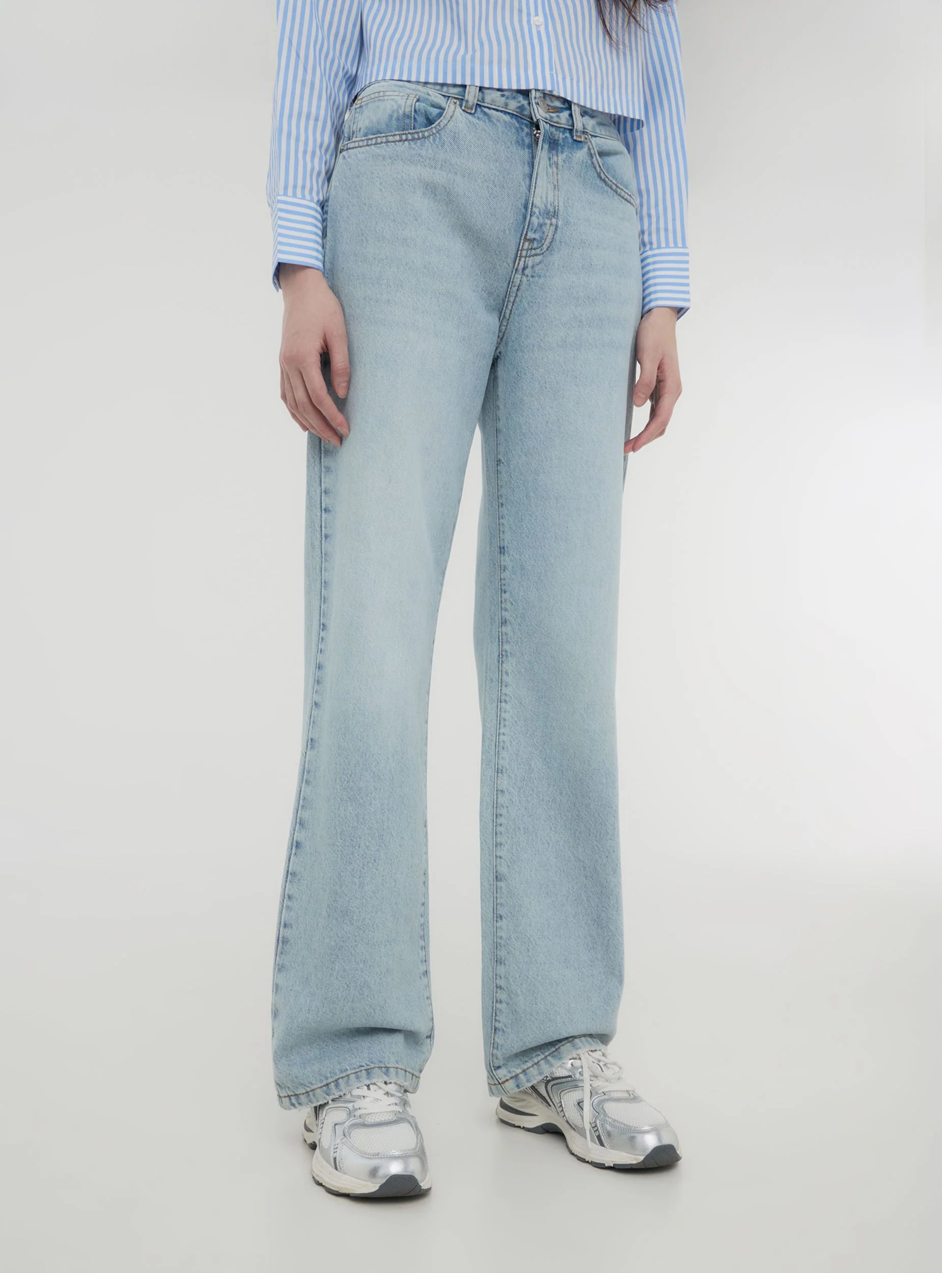 Jeans chiari straight acid wash - Image 2