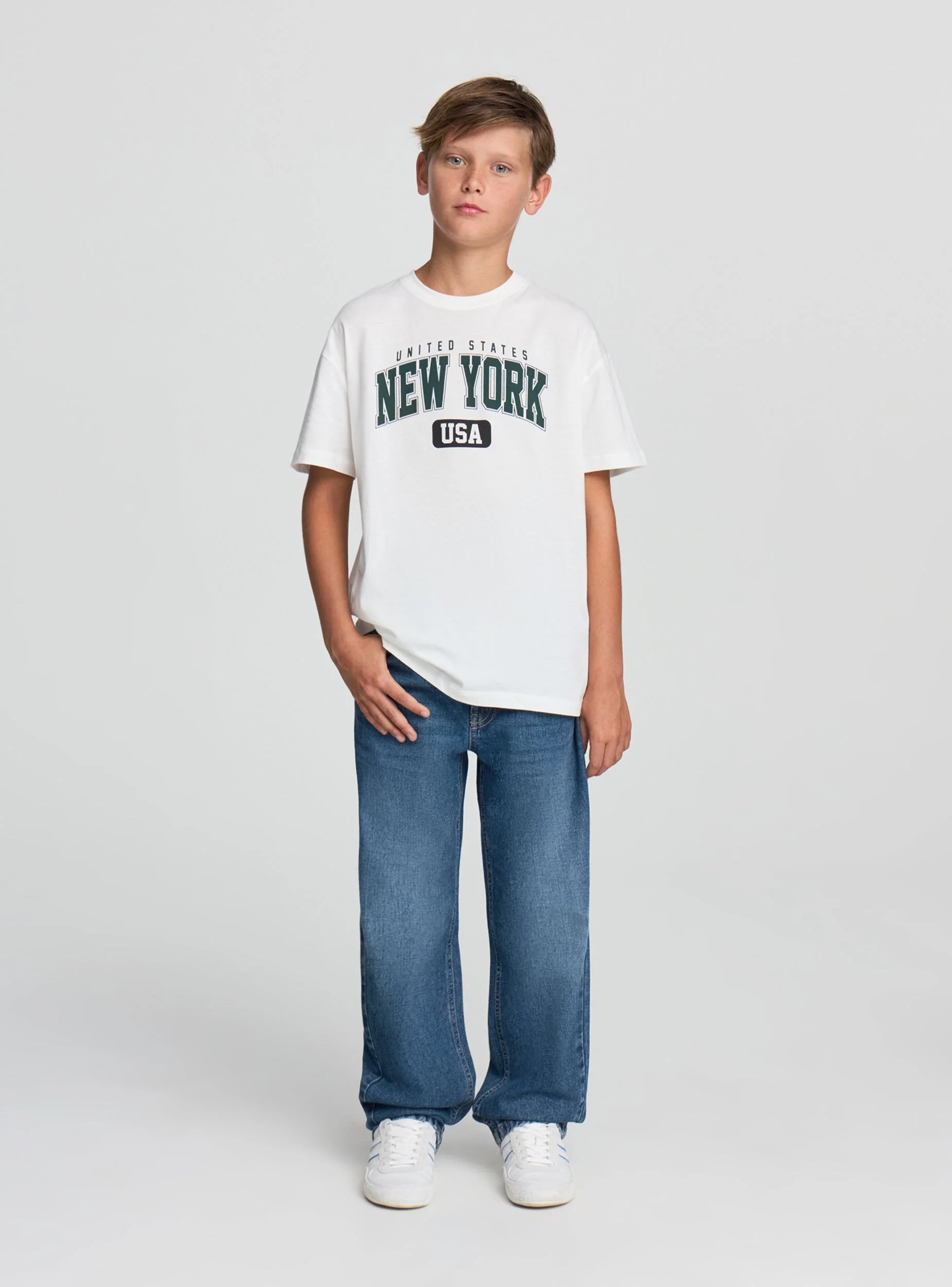 Jeans scuri relaxed fit