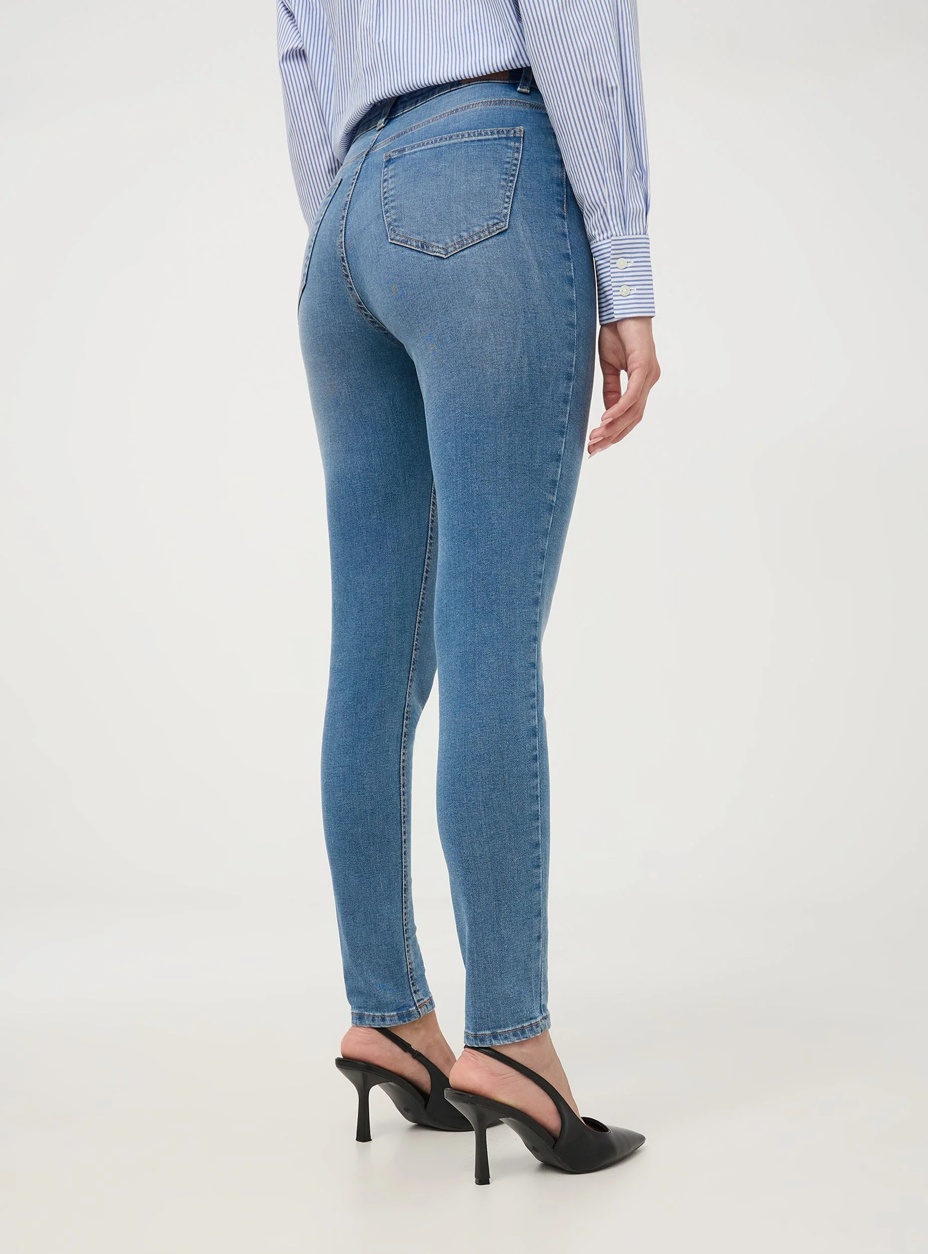 Jeans skinny a vita alta - Image 3