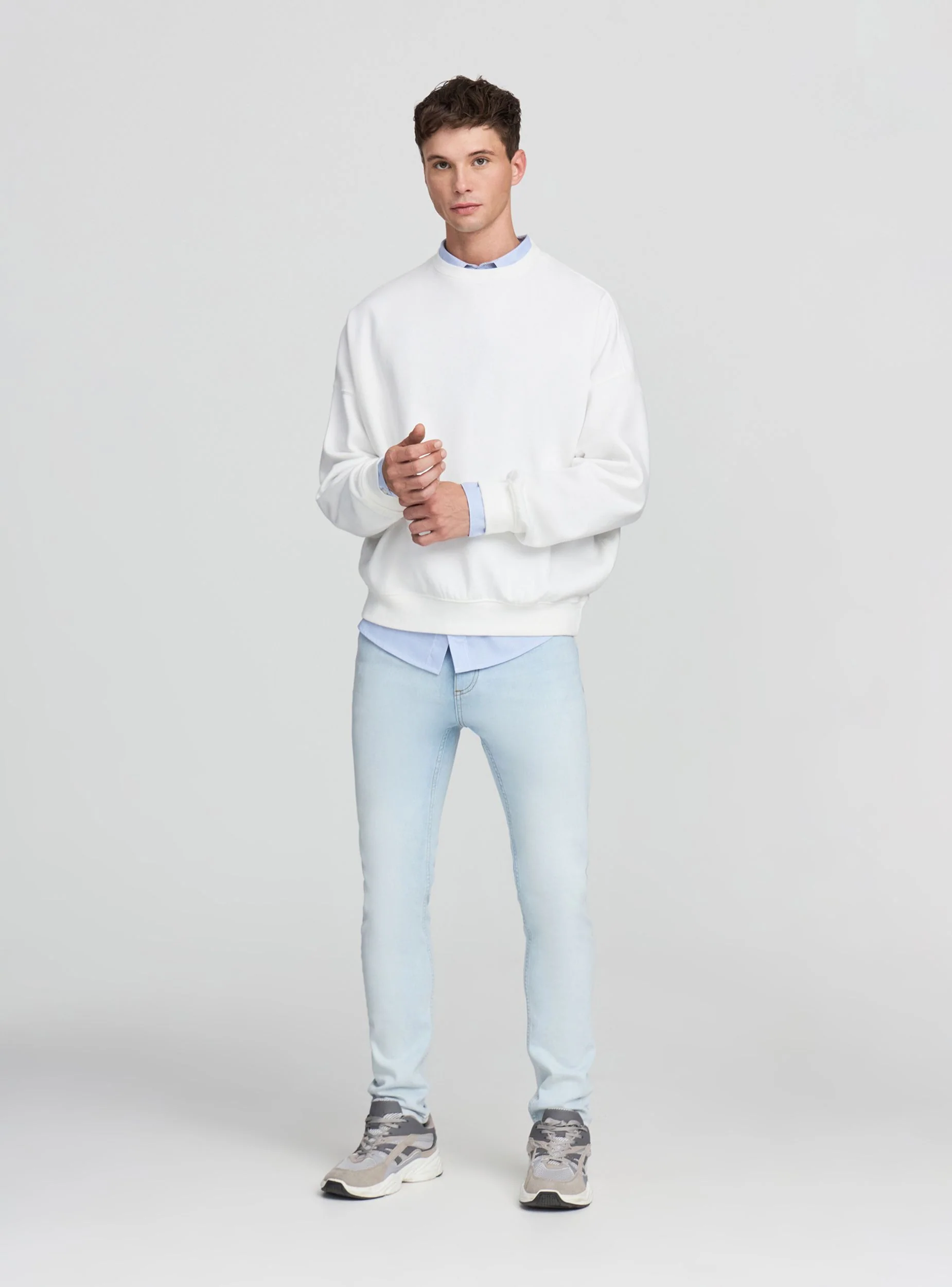 Jeans skinny chiaro cinque tasche - Image 4
