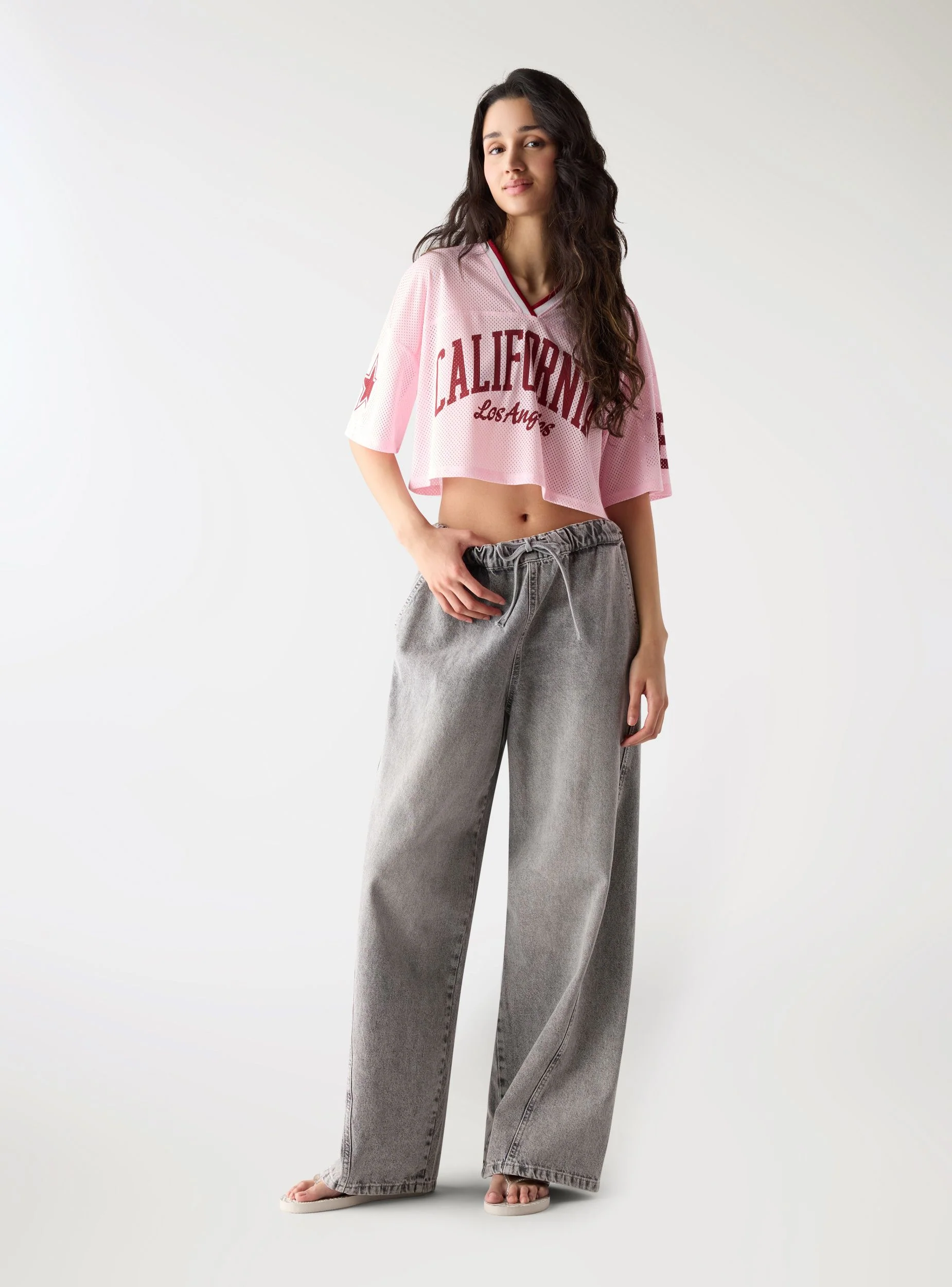 Jeans super wide leg con coulisse in vita