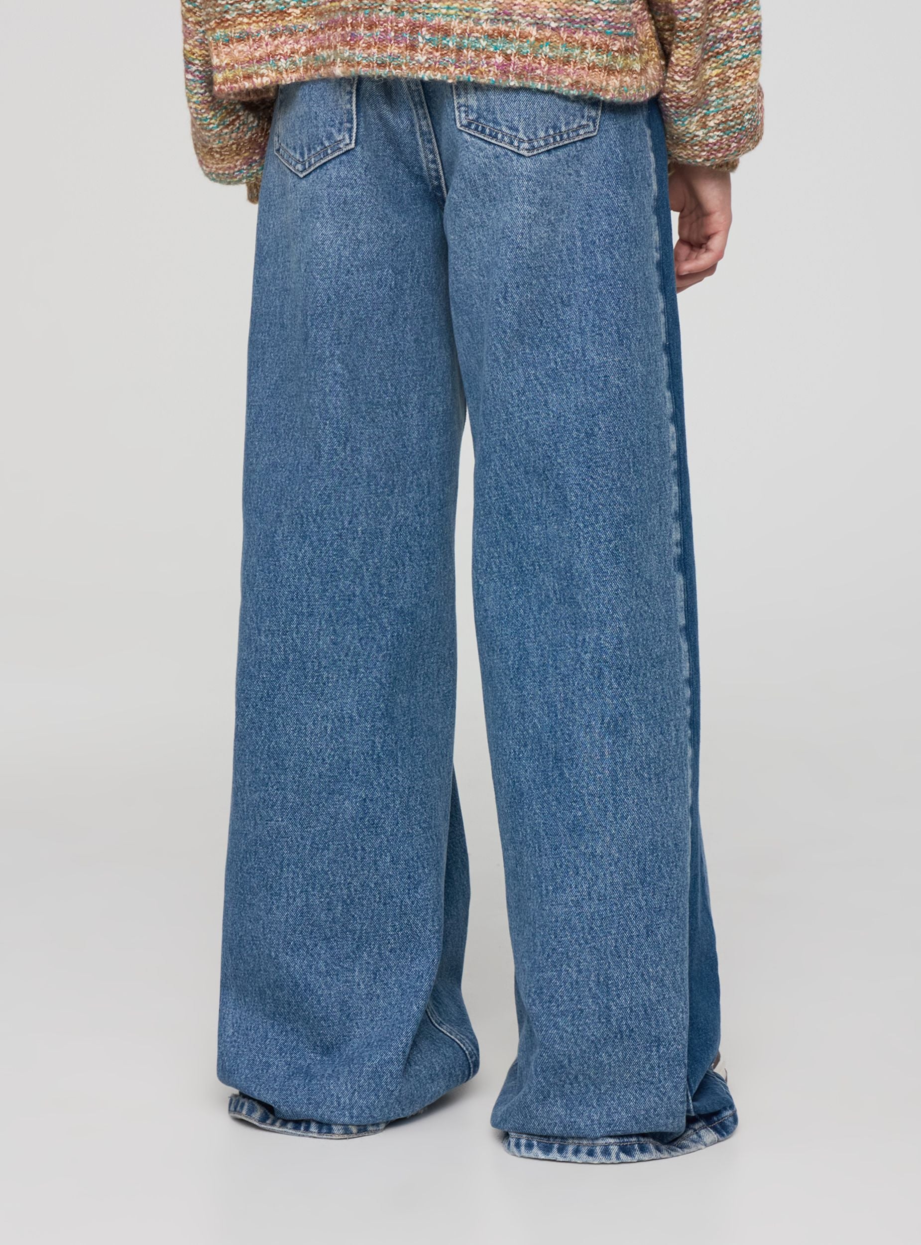 Jeans wide leg con inserti laterali - Image 3