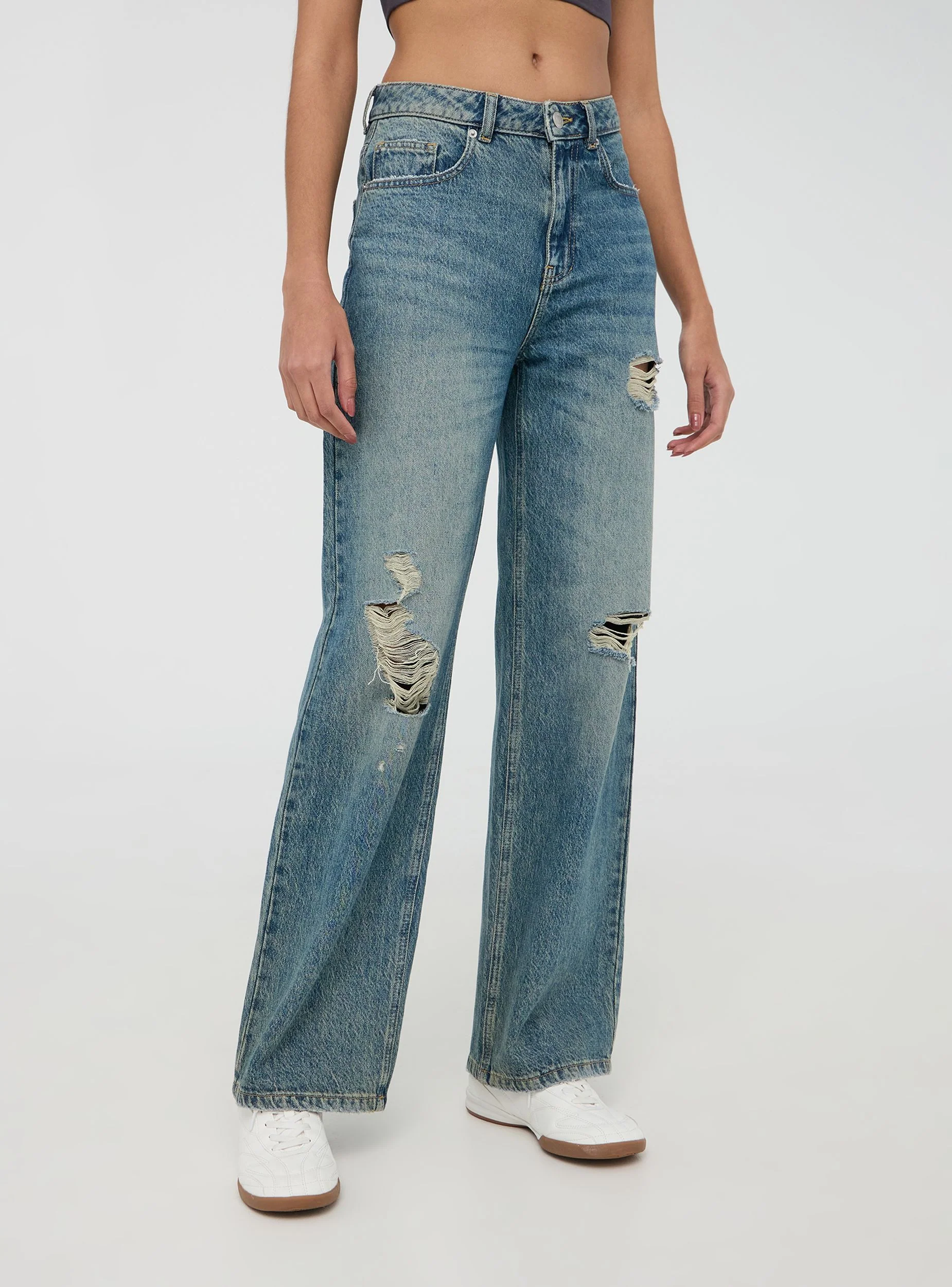Jeans wide leg con strappi - Image 3