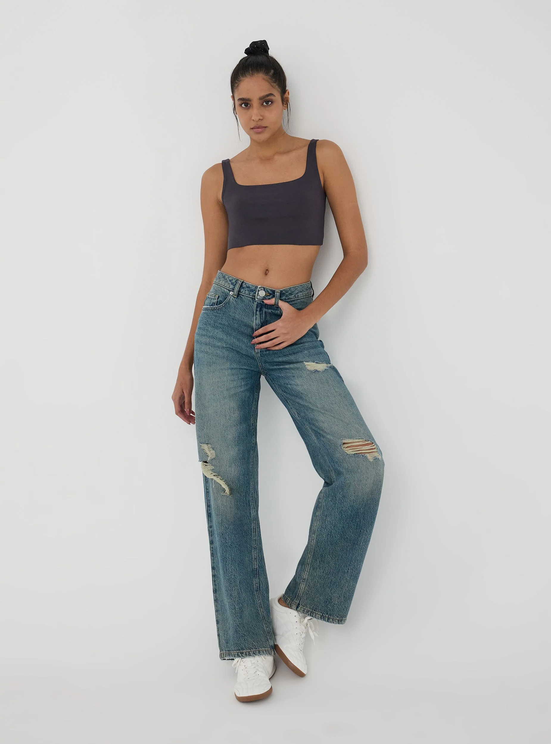 Jeans wide leg con strappi - Image 8