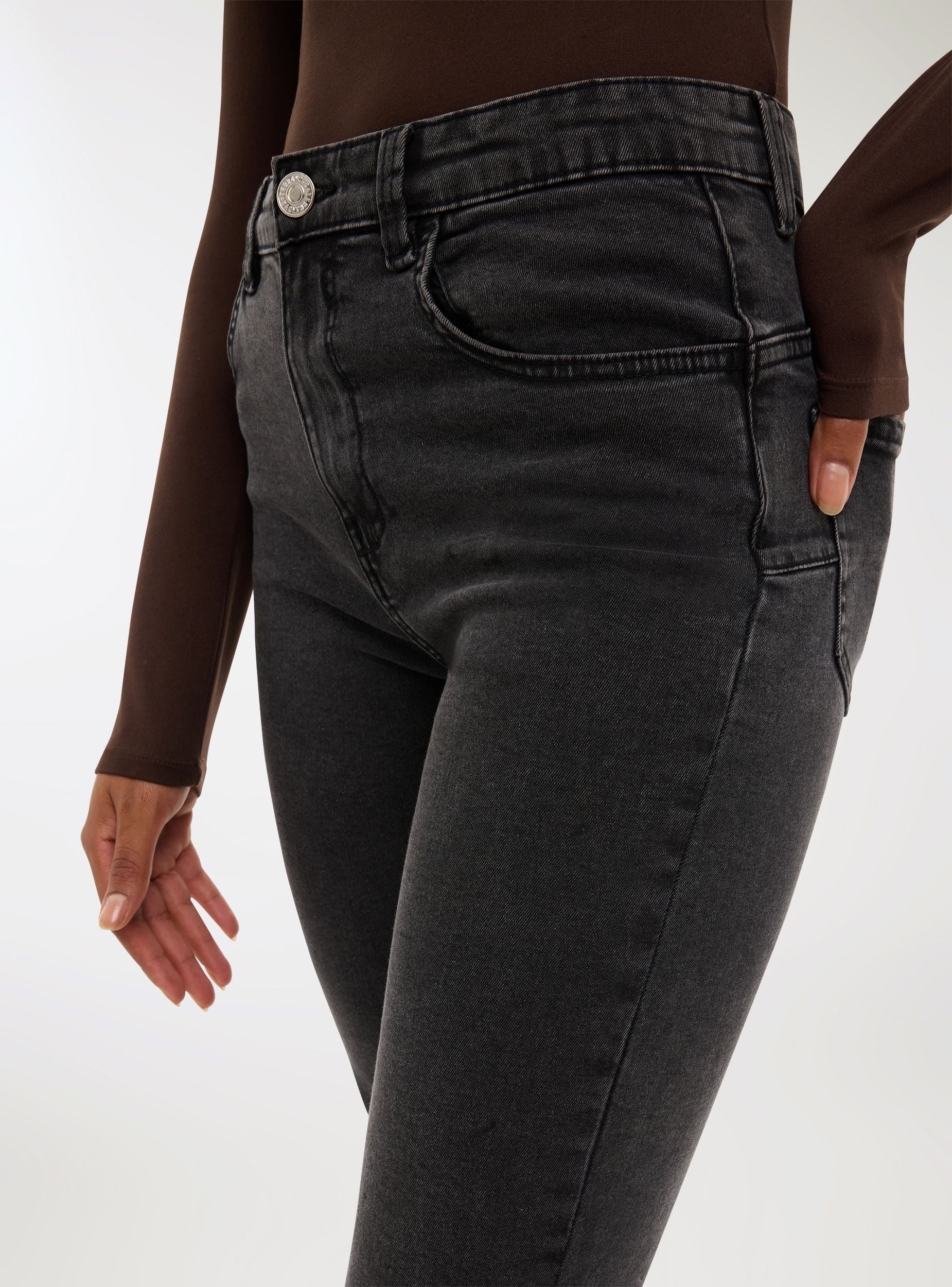 Jeans zampa a vita alta - Image 4