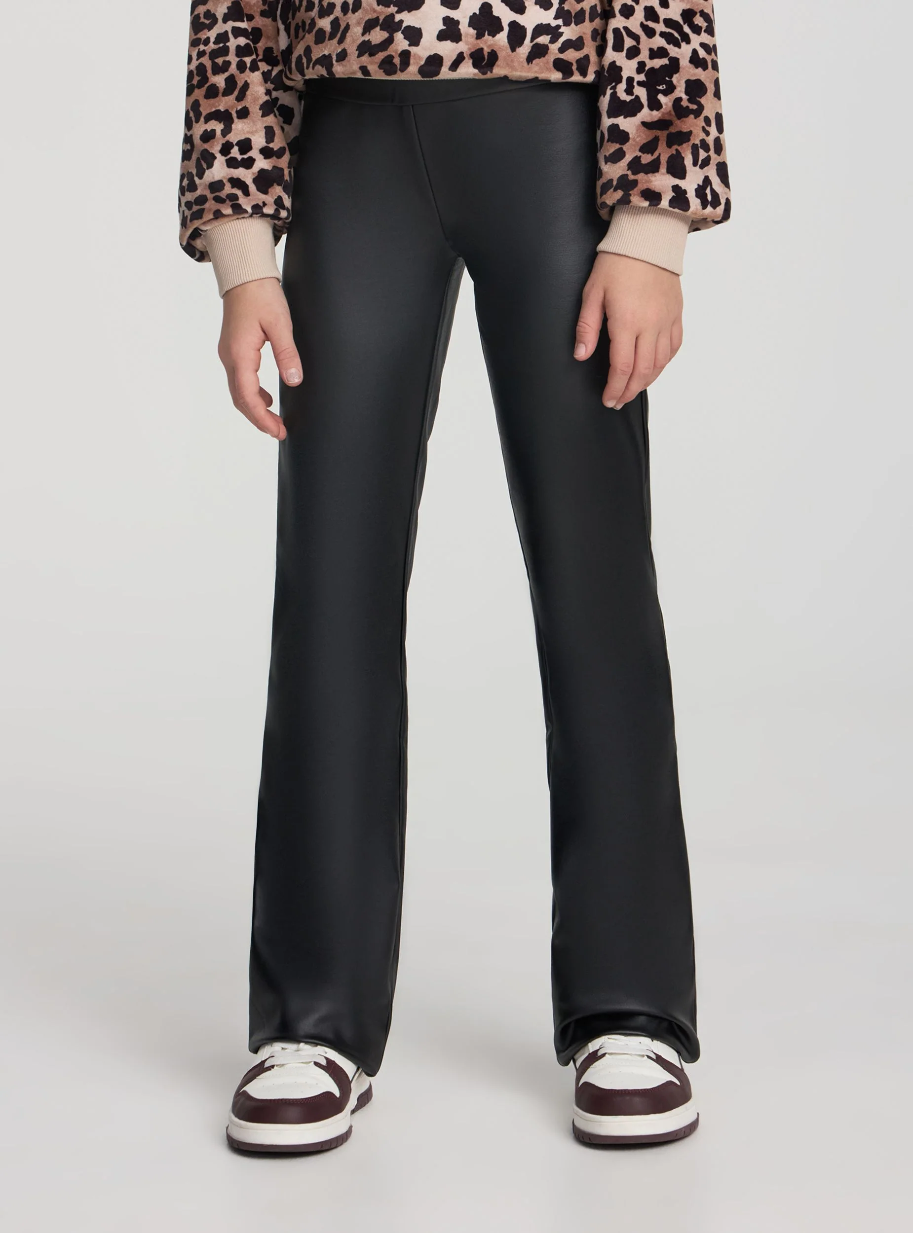 Leggings a zampa in similpelle