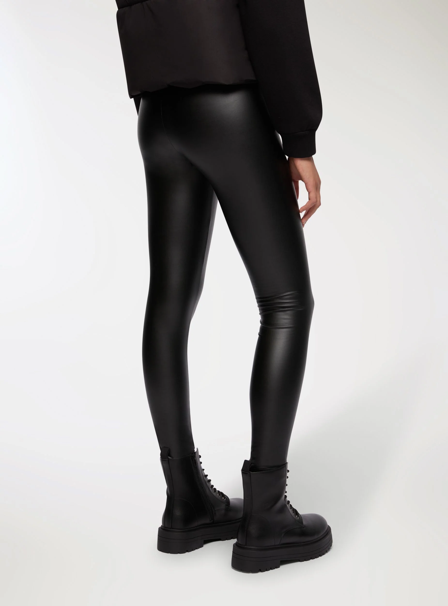 Leggings lucidi in similpelle - Image 4