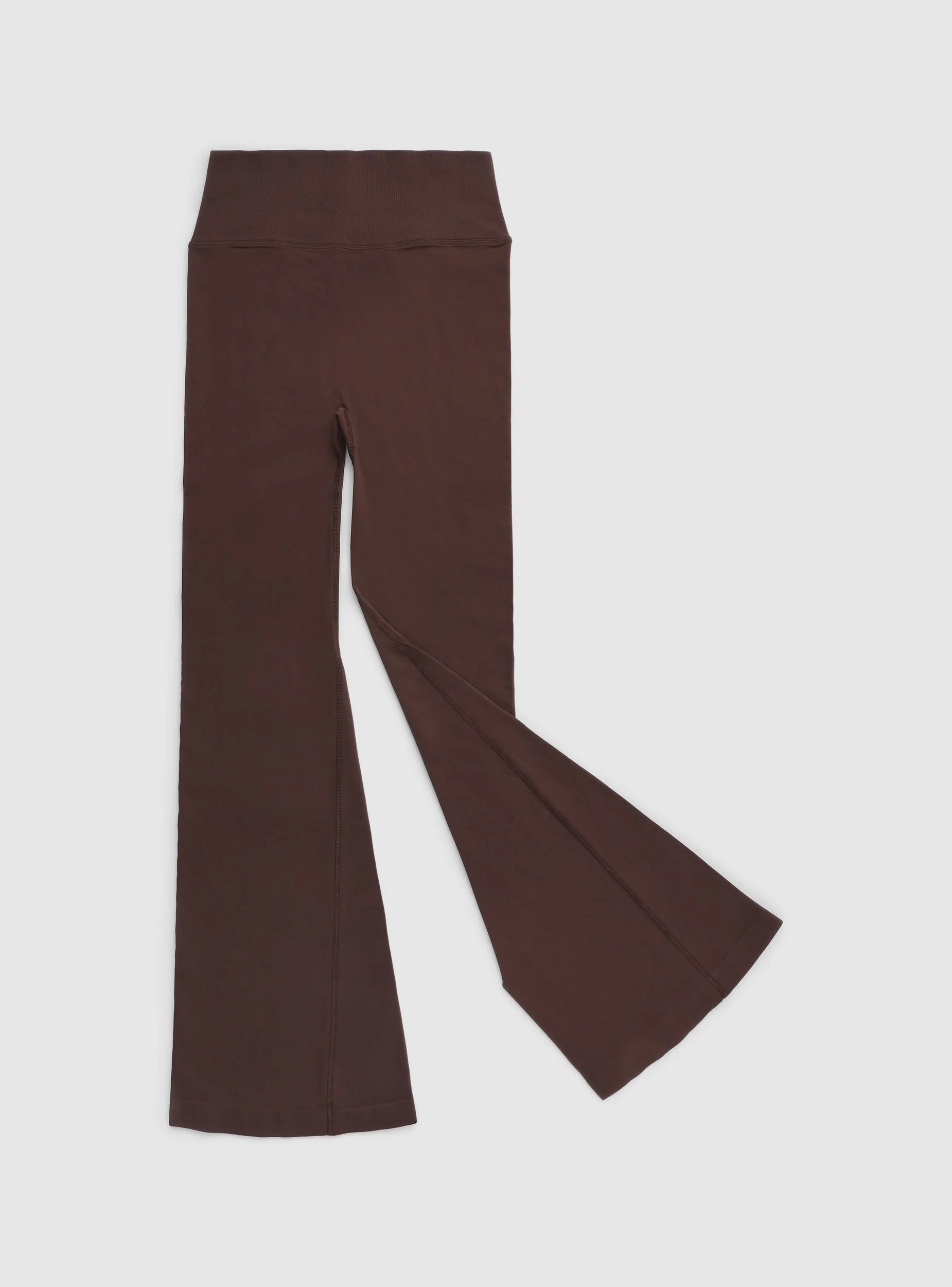 Leggings sportivi a zampa con arriccio - Image 4