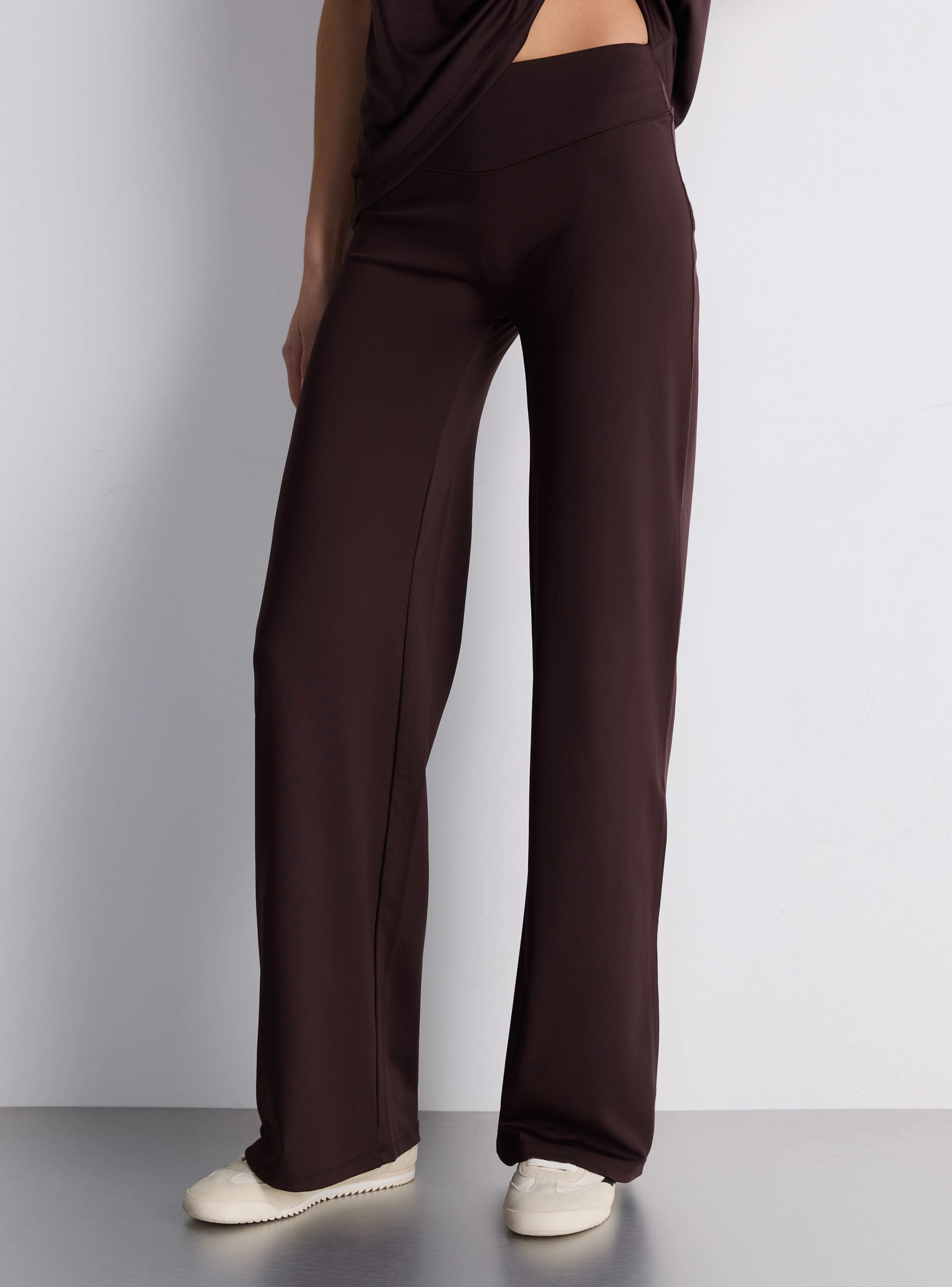 Leggings sportivo a gamba ampia tinta unita - Image 2