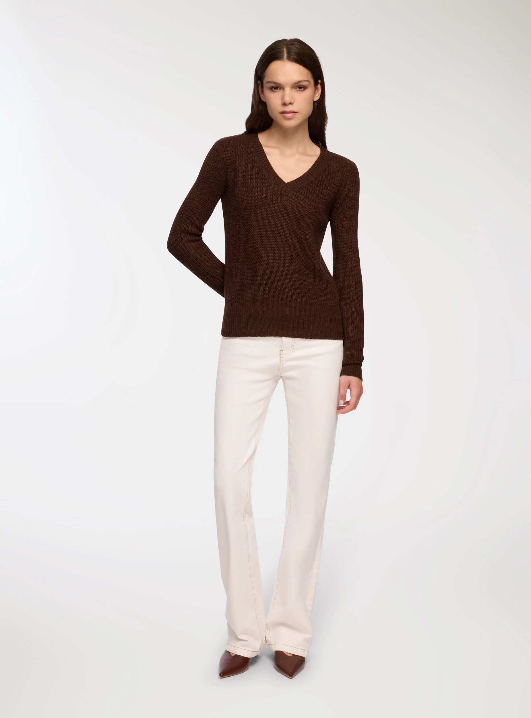 Maglia a costa inglese con scollo a v