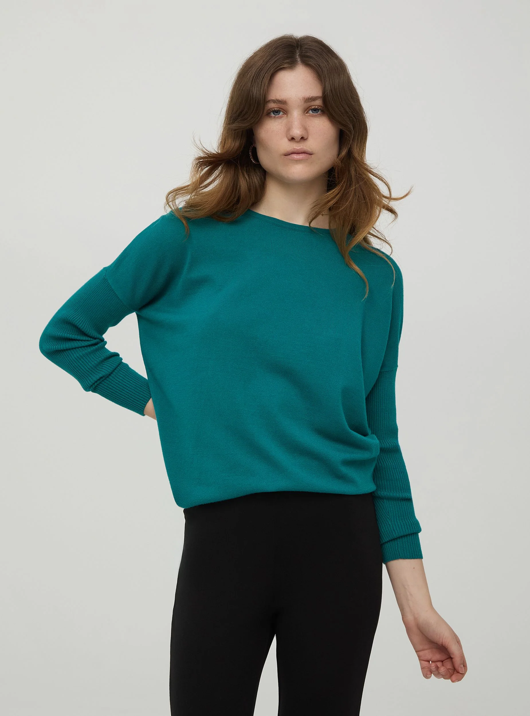 Maglia ampia con maniche aderenti - Image 2