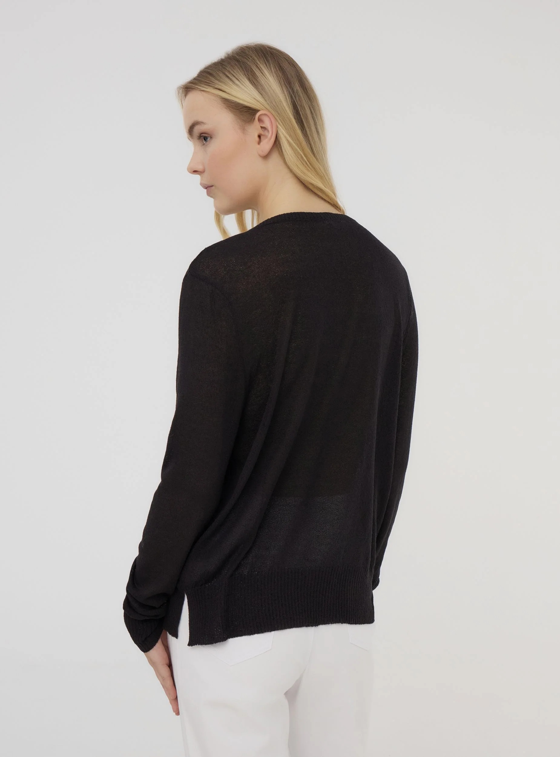Maglia ampia in filato semitrasparente - Image 2