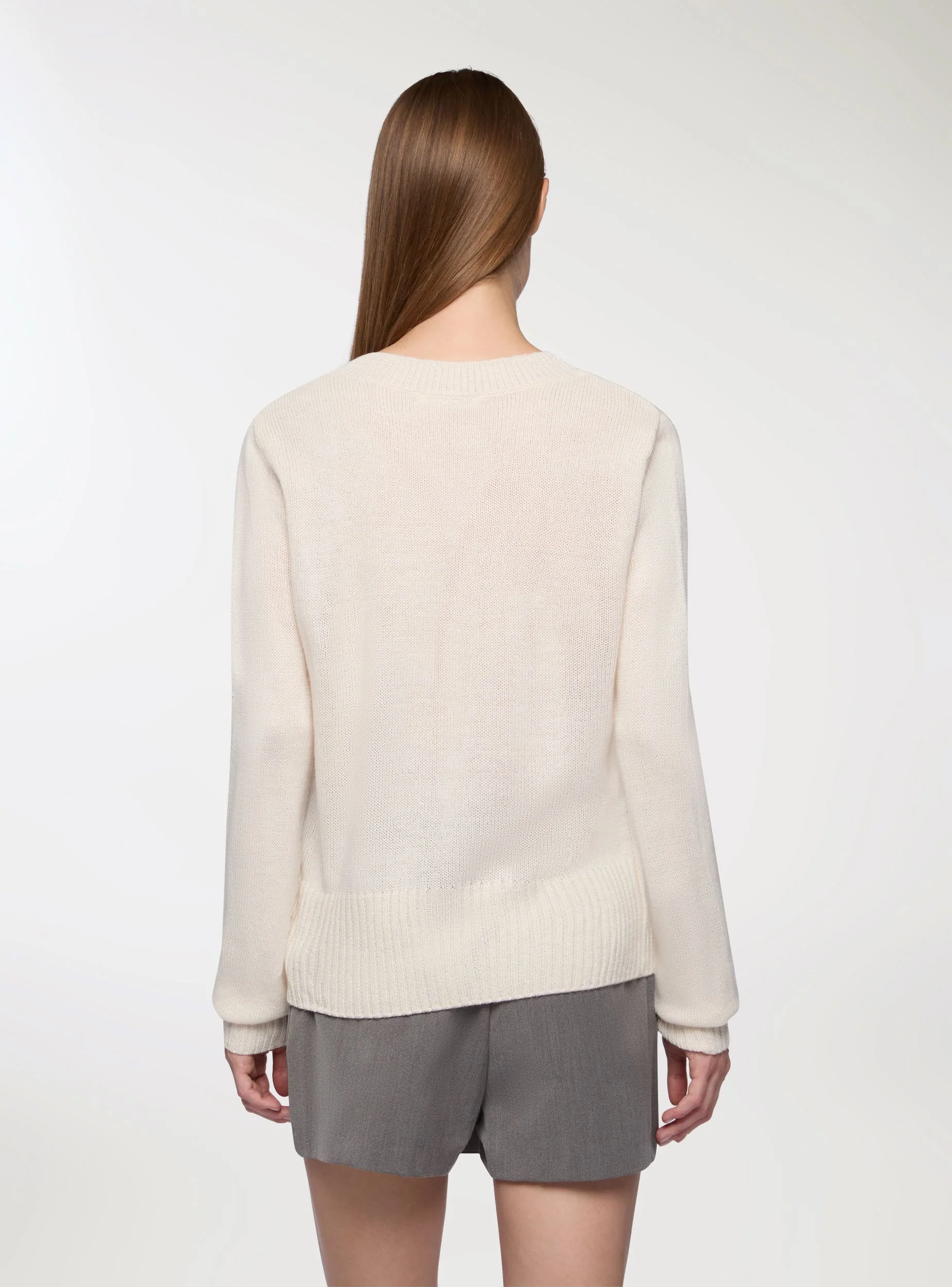 Maglia con scollo a V - Image 4
