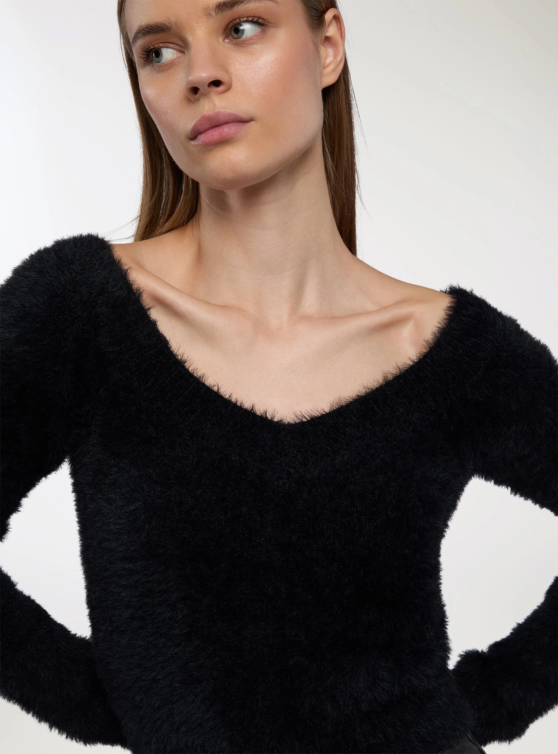 Maglia crop con ampio scollo a V - Image 3