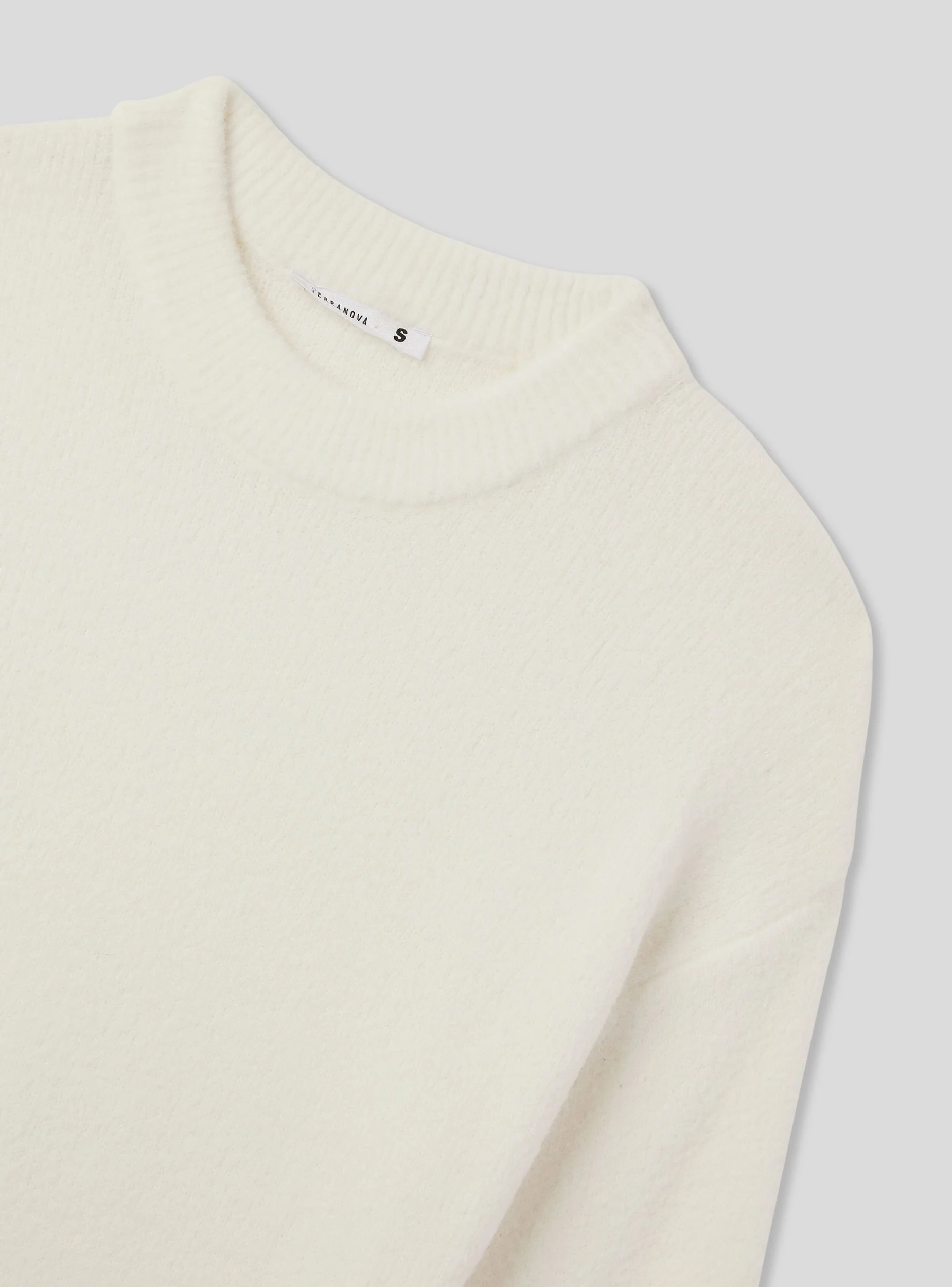 Maglia effetto pelo con maniche a palloncino - Image 6