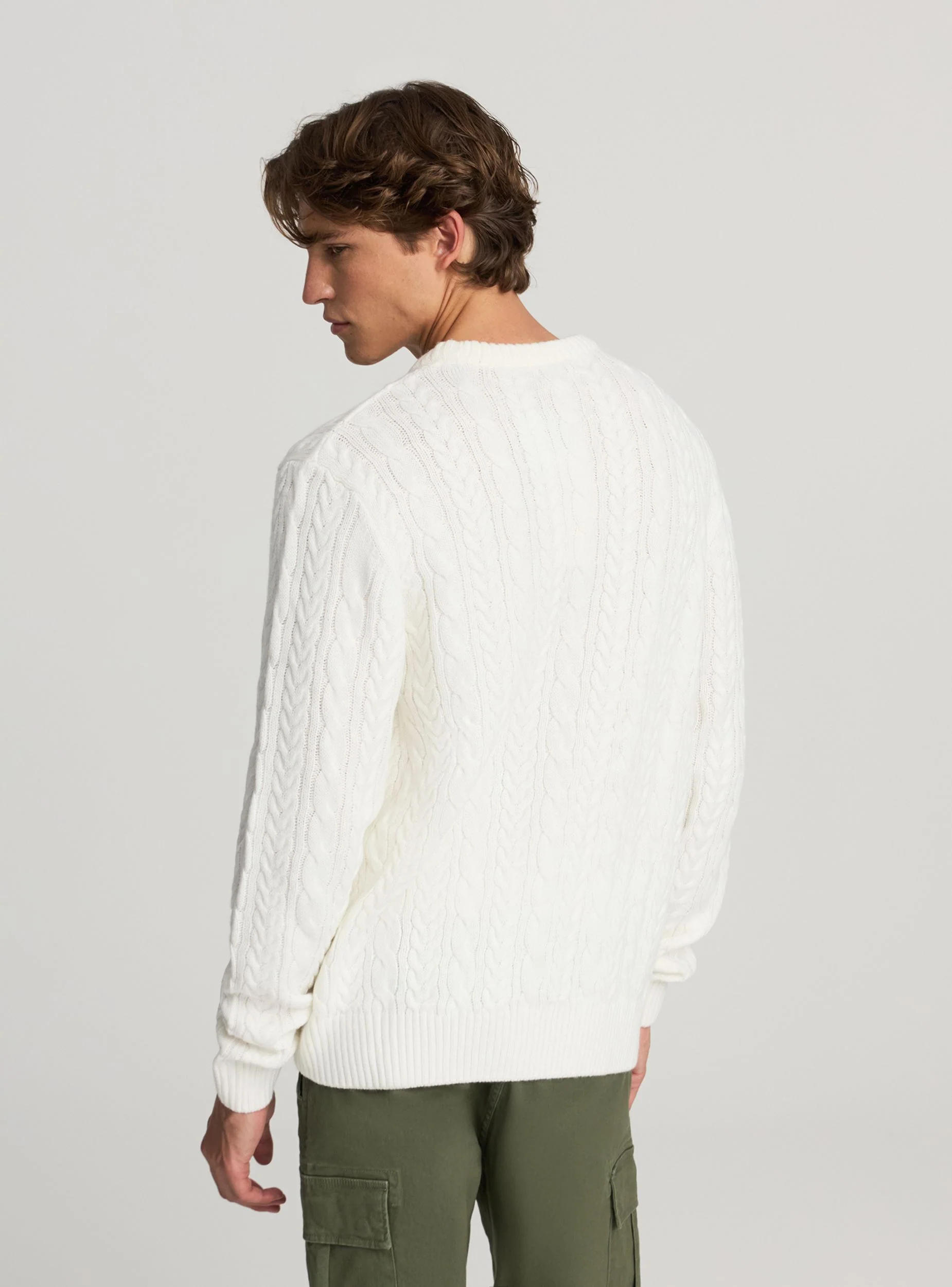 Maglia trecce a girocollo
