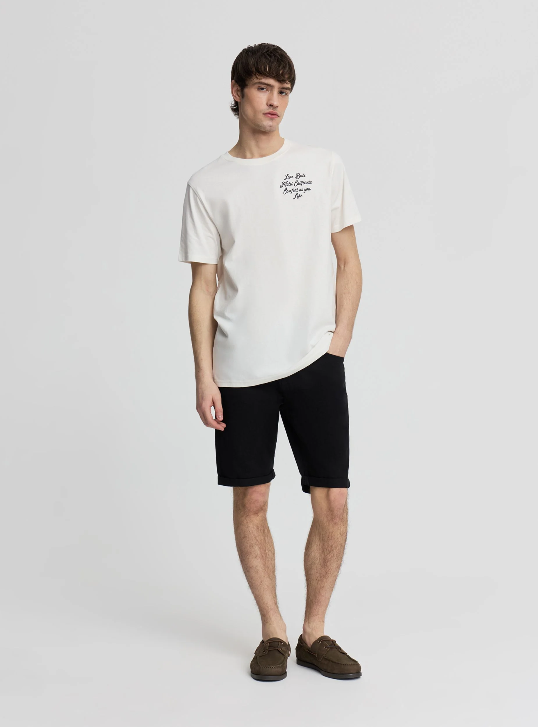 Pantaloncini a 5 tasche con risvolto
