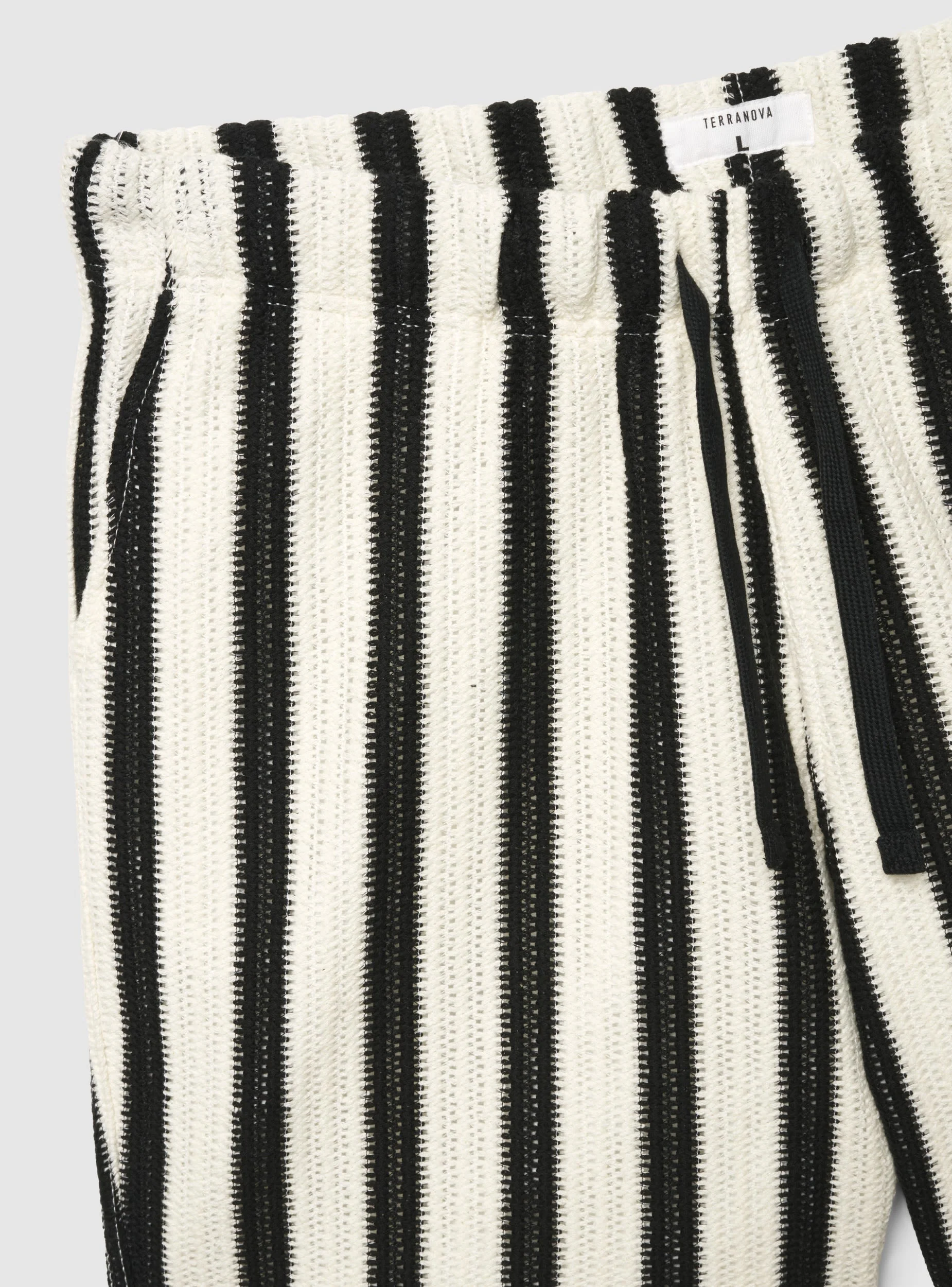 Pantaloncini a righe in crochet con coulisse - Image 5