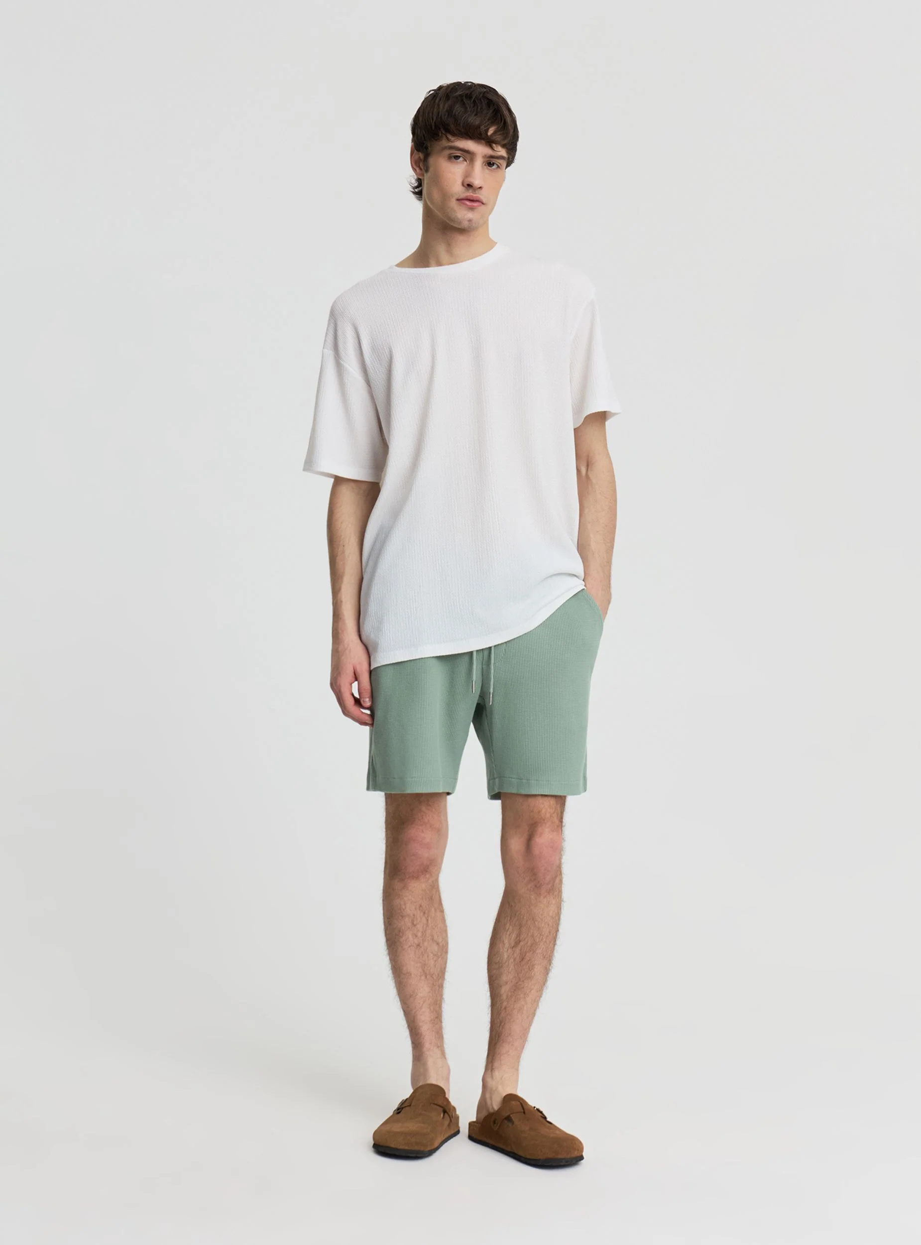 Pantaloncini bermuda con coulisse