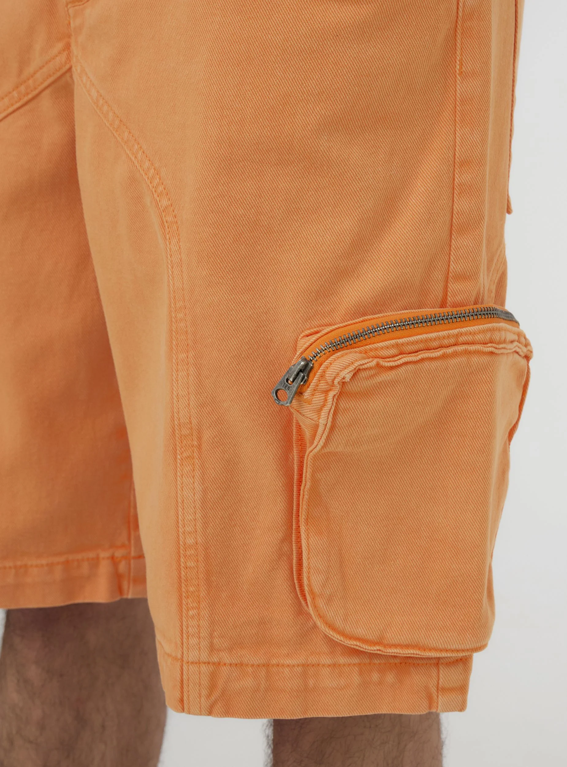 Pantaloncini cargo con tasche e zip TRNPOPLAB - Image 2