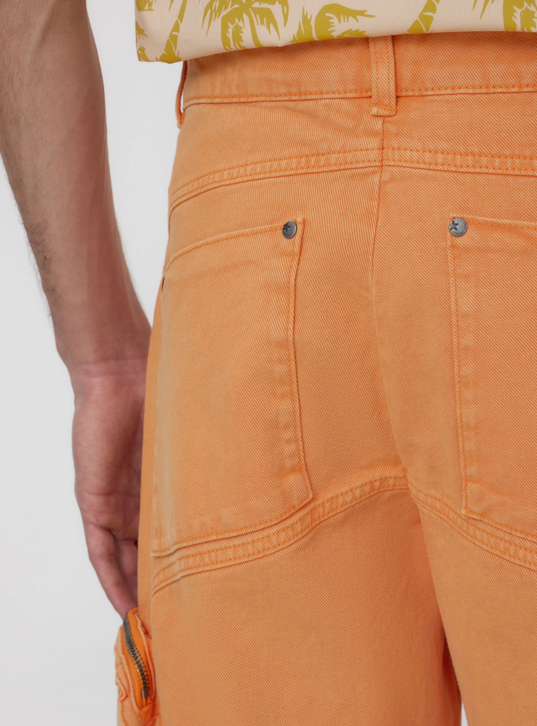 Pantaloncini cargo con tasche e zip TRNPOPLAB - Image 5