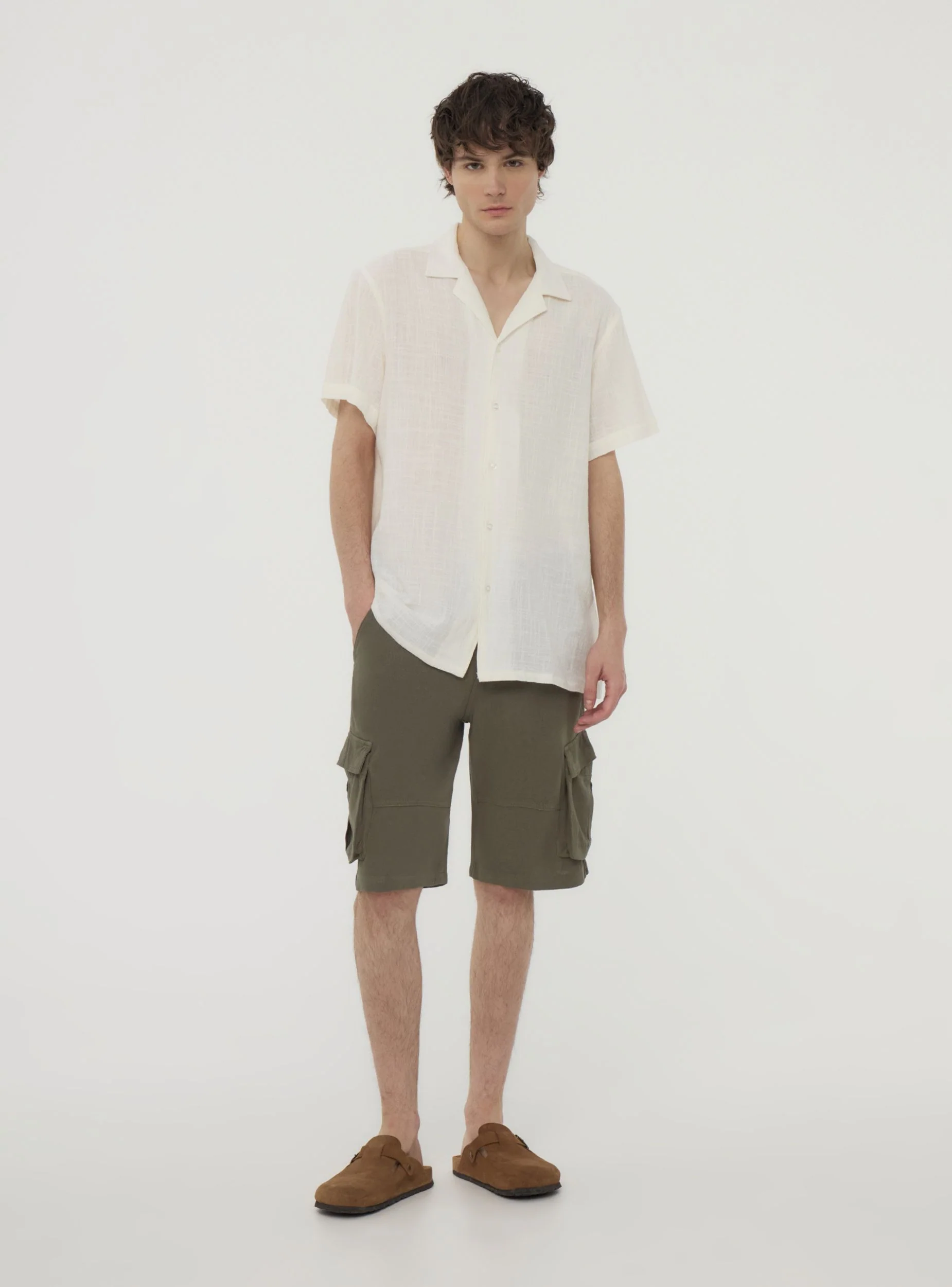 Pantaloncini cargo in misto lino - Image 3
