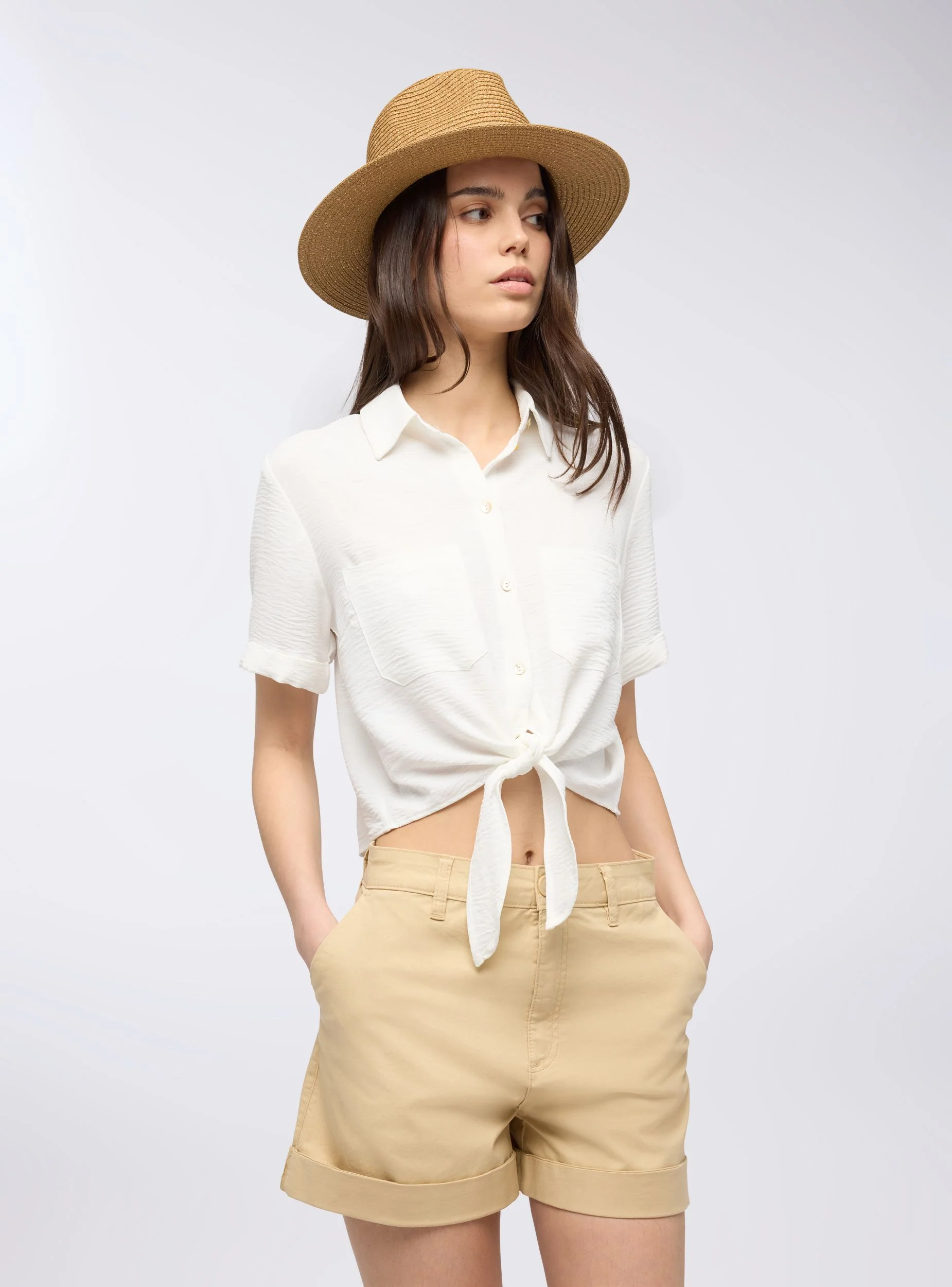 Pantaloncini con tasche alla francese - Image 4