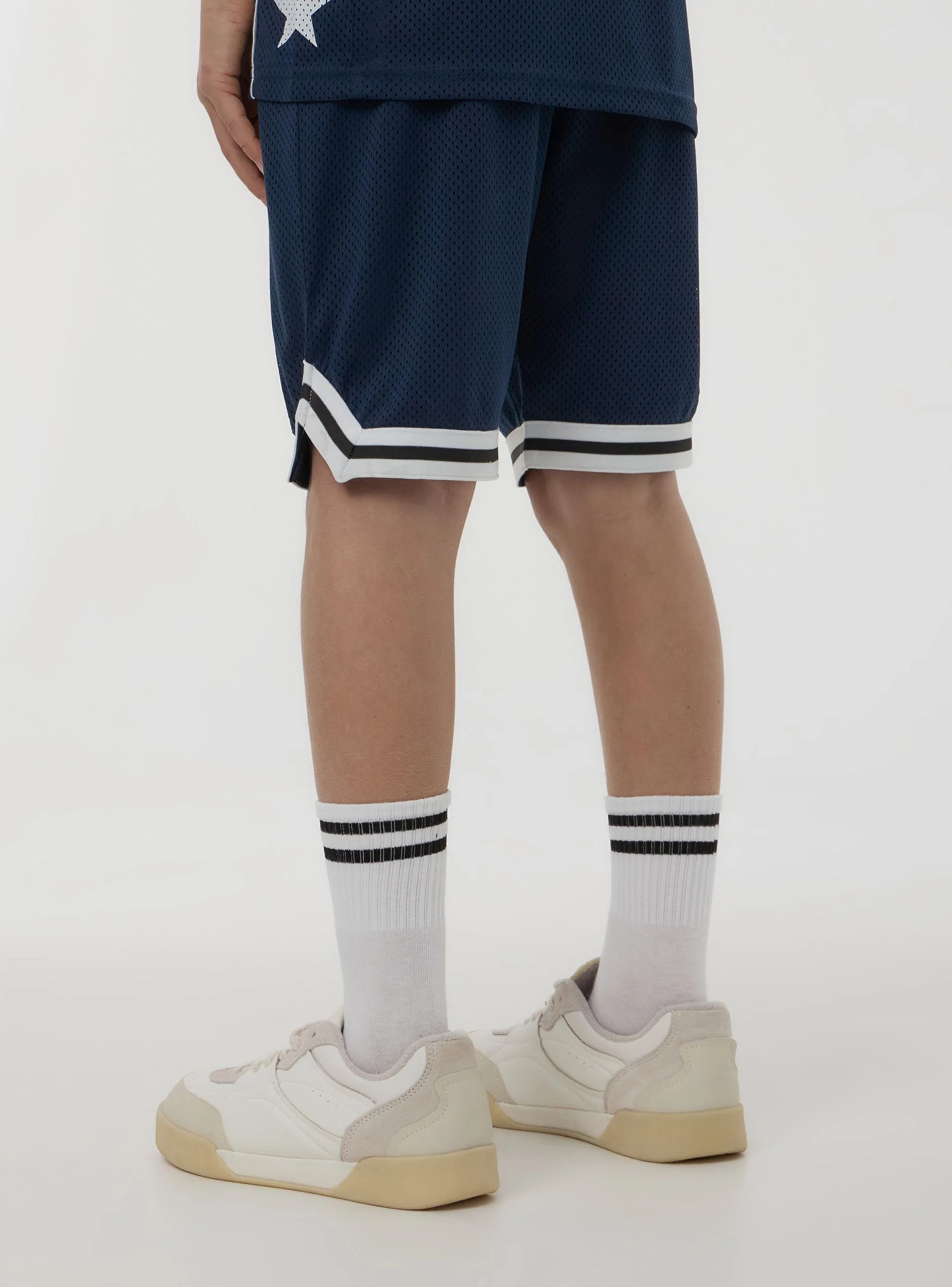 Pantaloncini in rete stile basket - Image 2