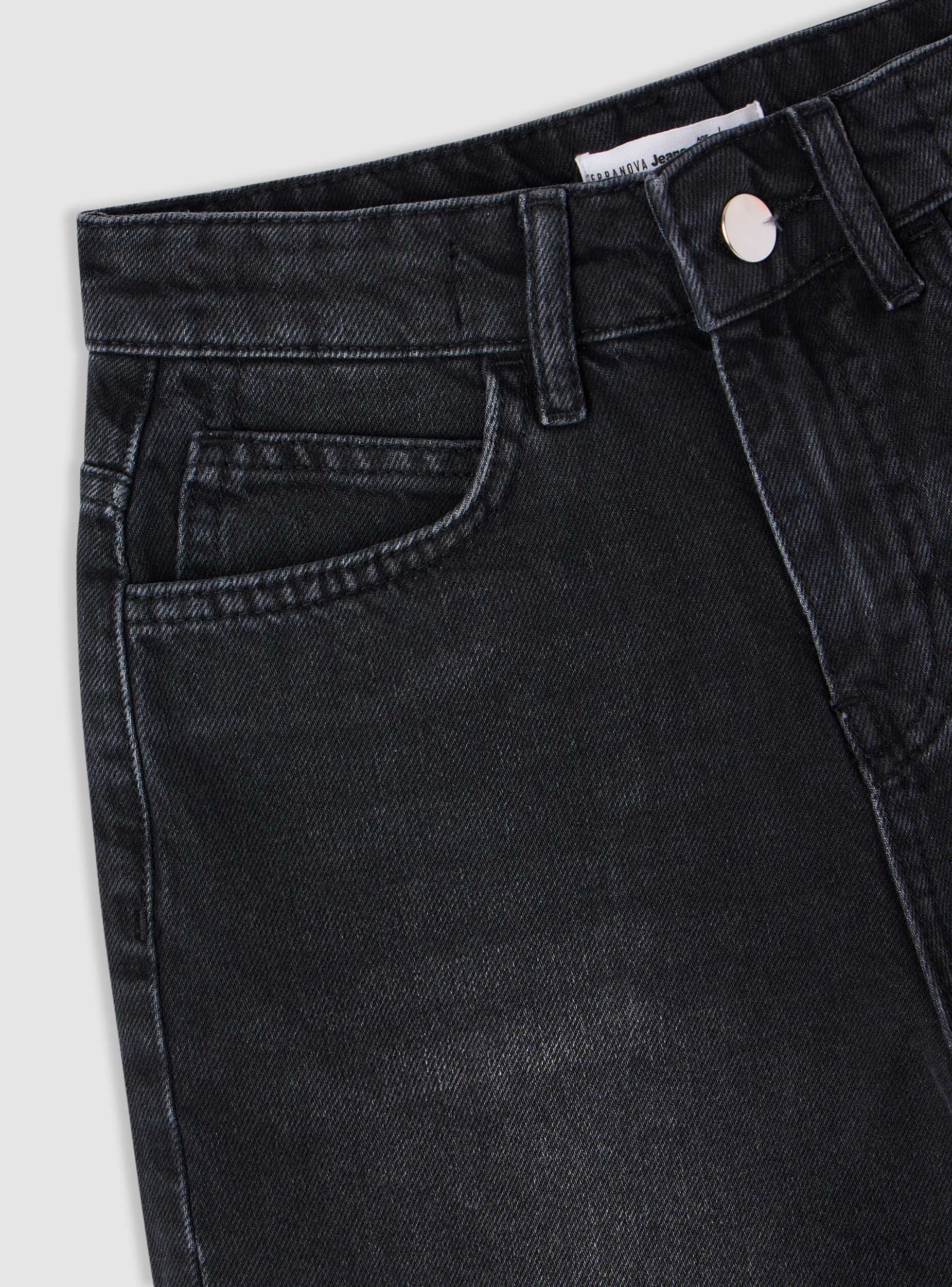 Pantaloncini jeans con stampa ali - Image 7