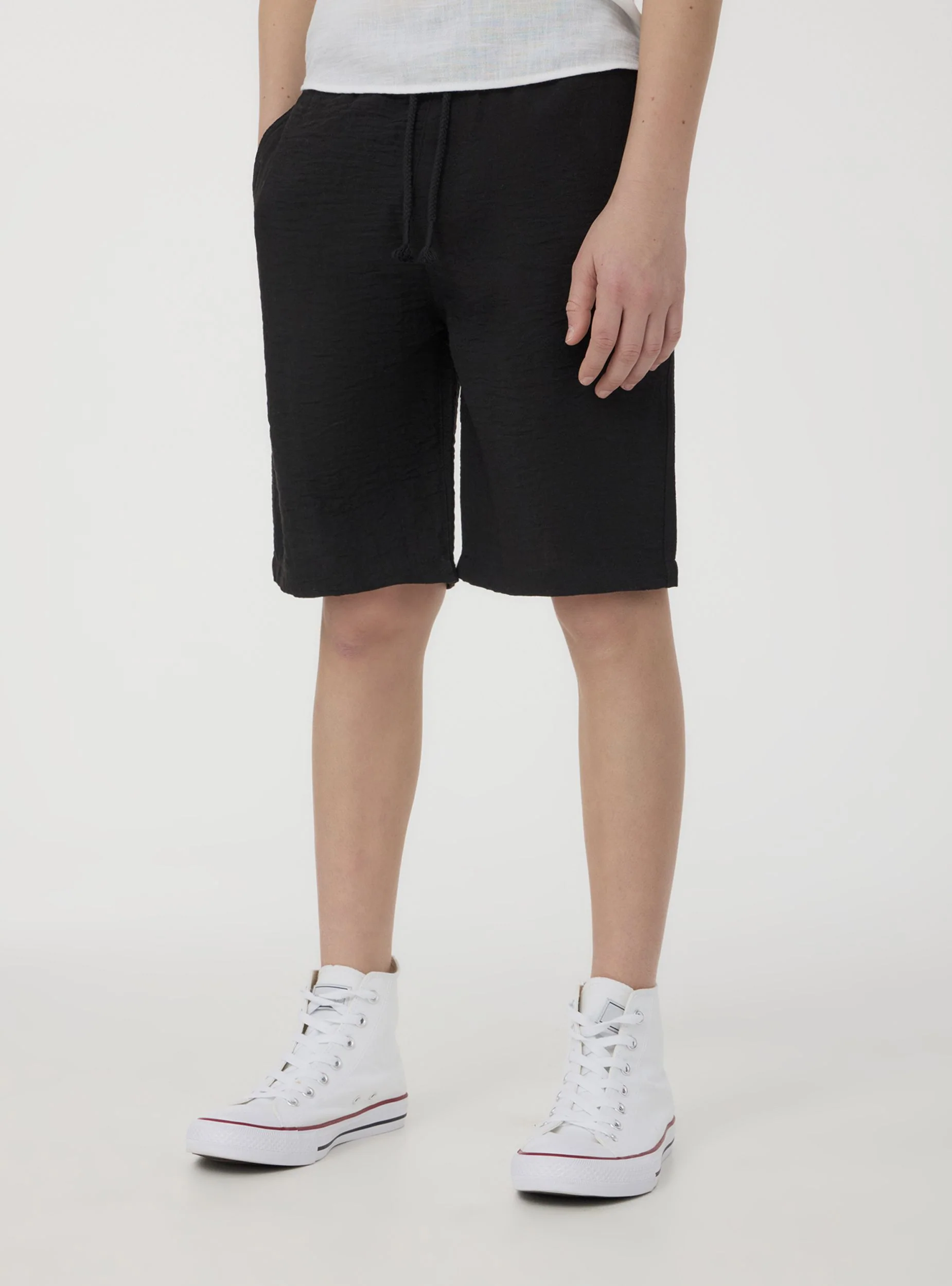 Pantaloncini jogger tessuto leggero - Image 7