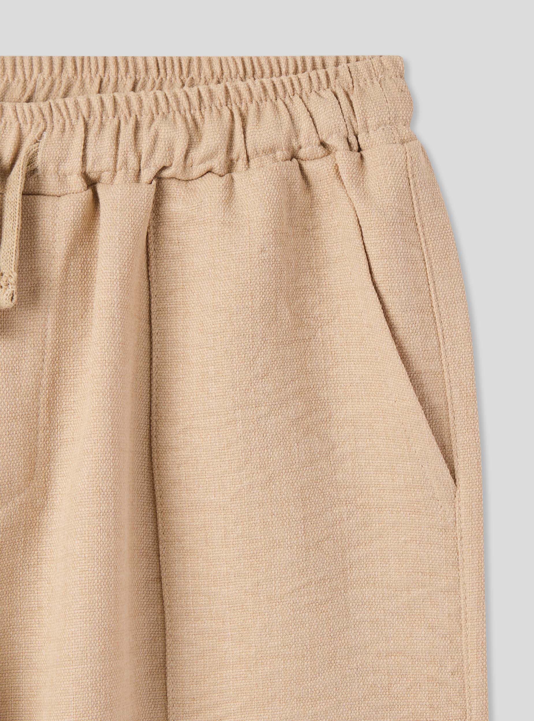 Pantaloncini leggeri con coulisse - Image 3
