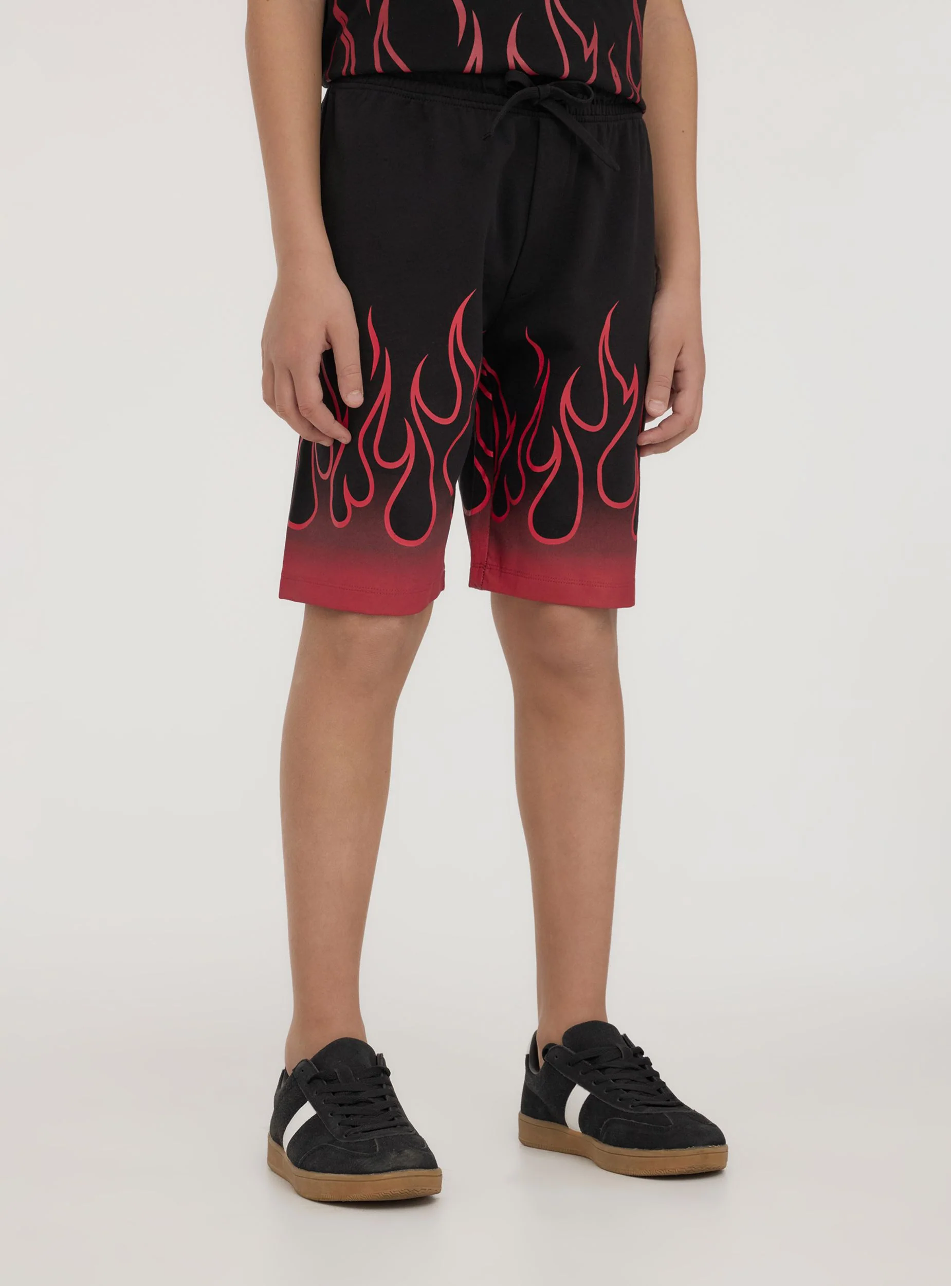 Pantaloncini tuta con stampa fiamma - Image 7