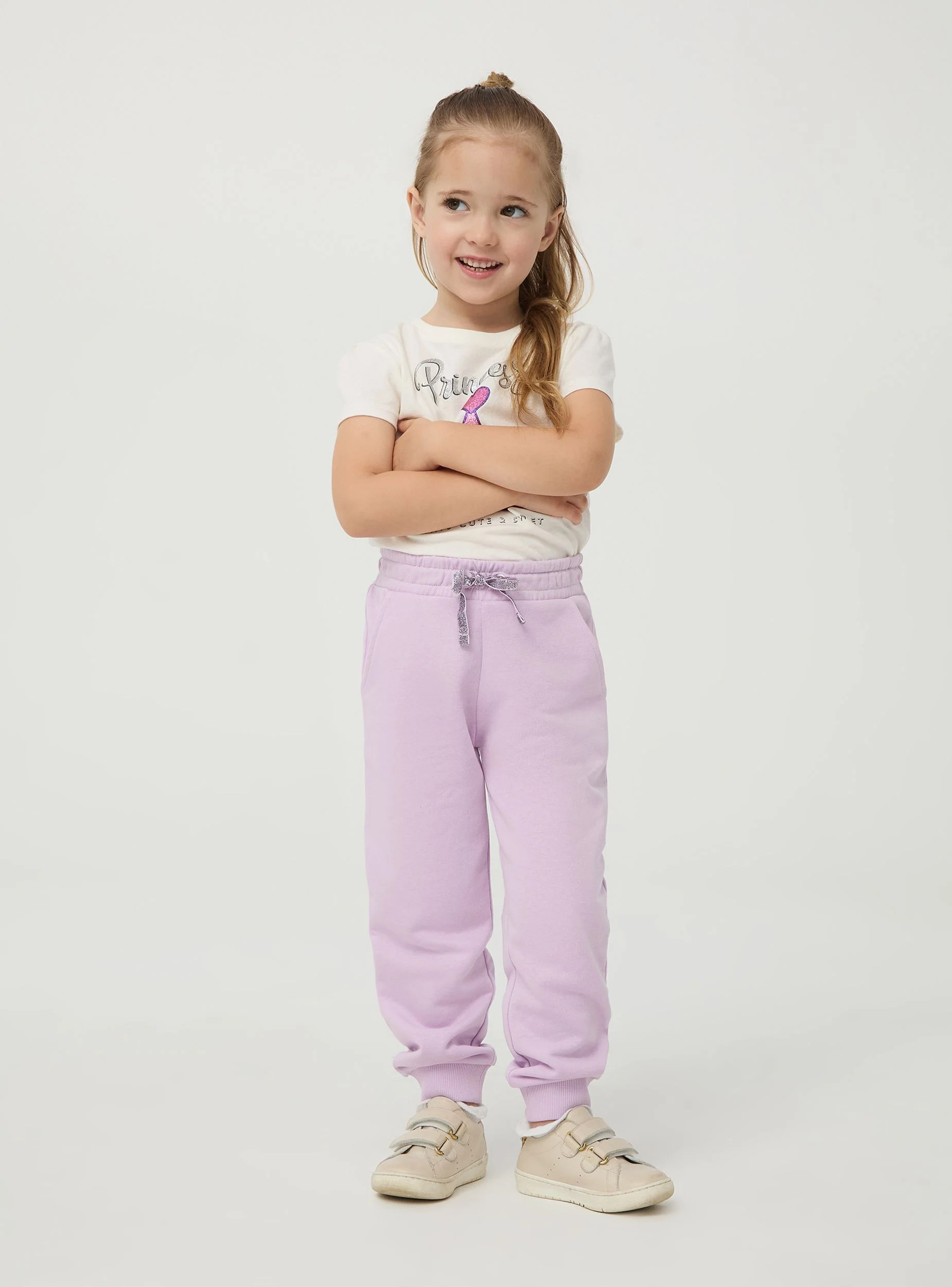 Pantalone tuta leggeri con coulissluccicante - Image 3