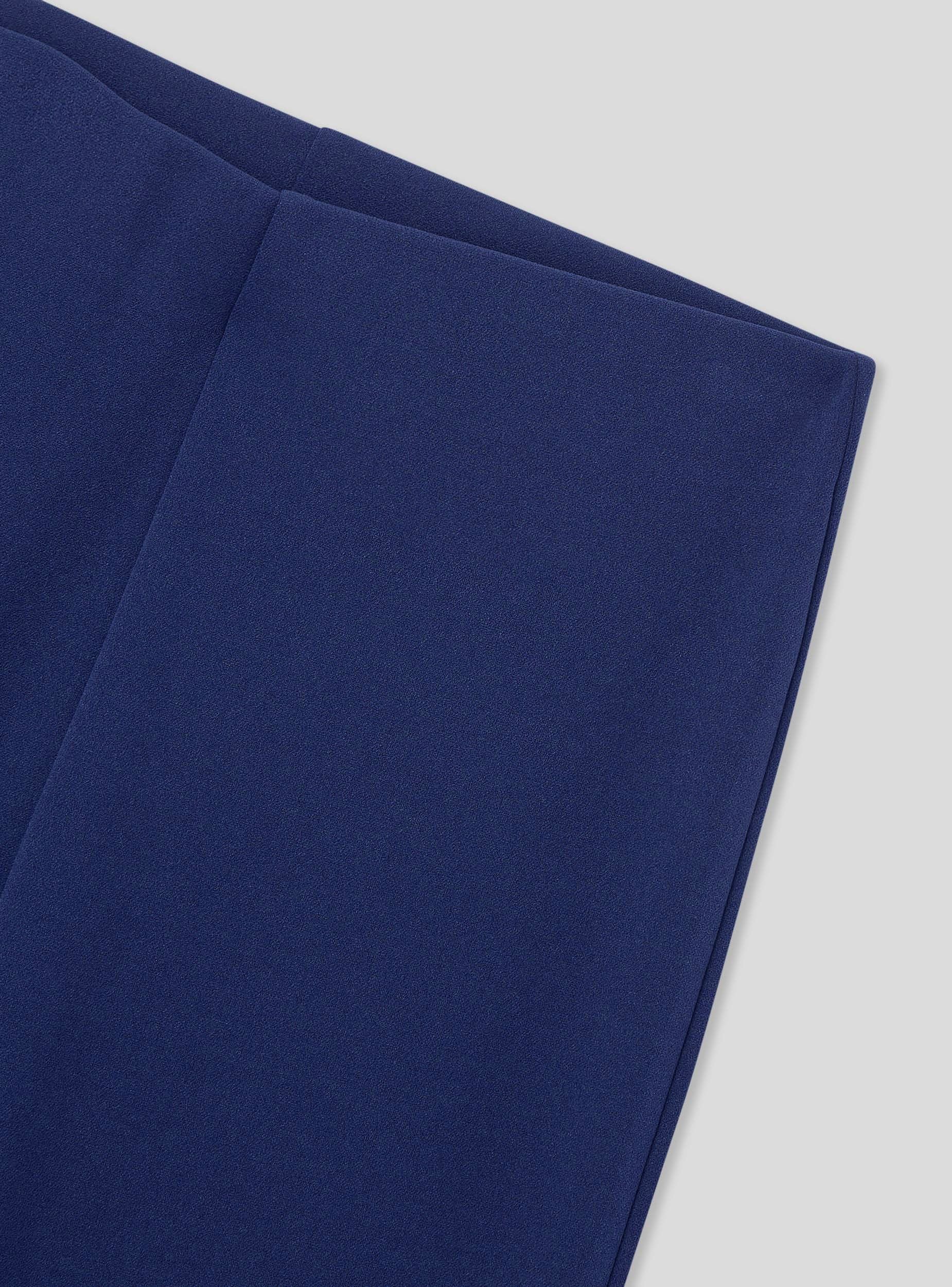 Pantaloni a zampa elasticizzati a tinta unita - Image 4