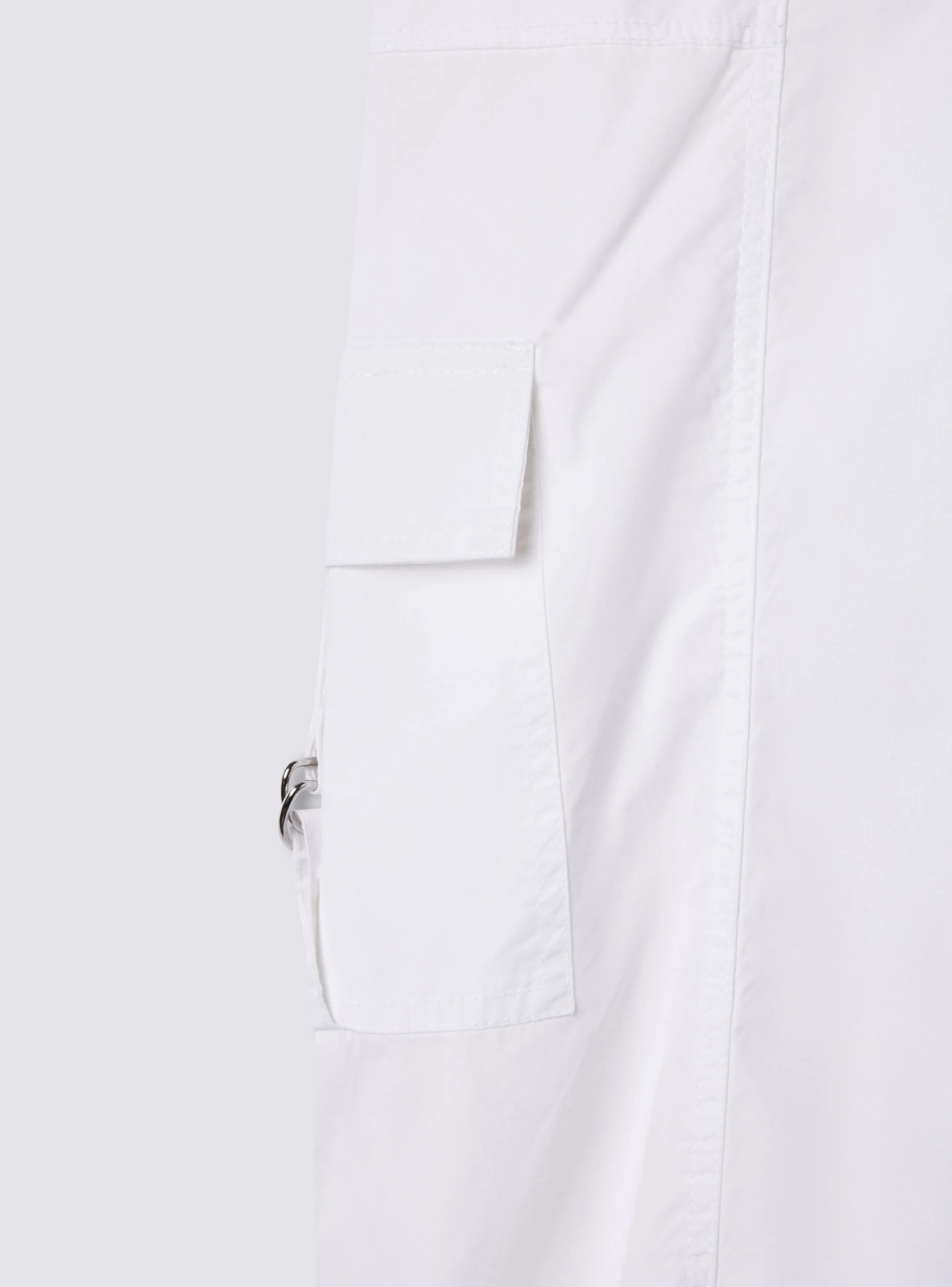 Pantaloni cargo con coulisse sul fondo - Image 6