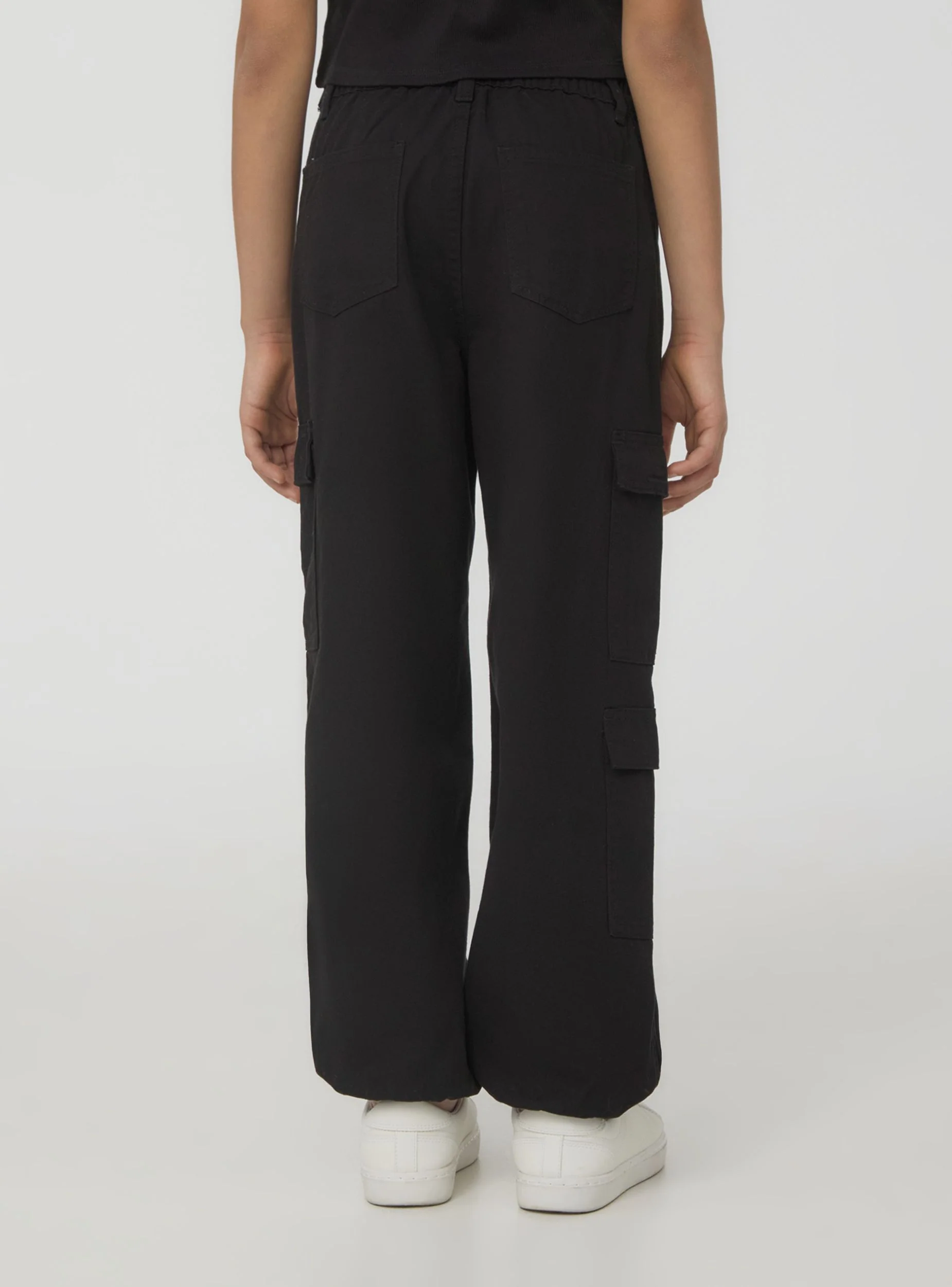Pantaloni cargo con fusciacca