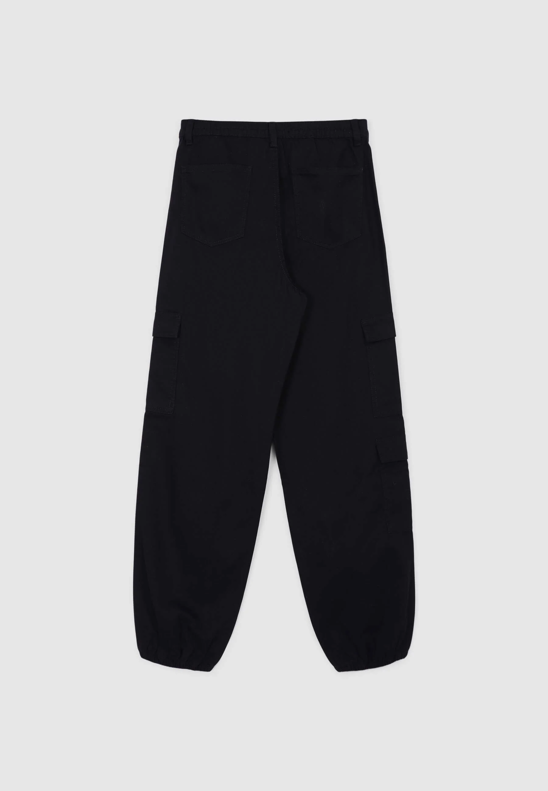 Pantaloni cargo con fusciacca - Image 4