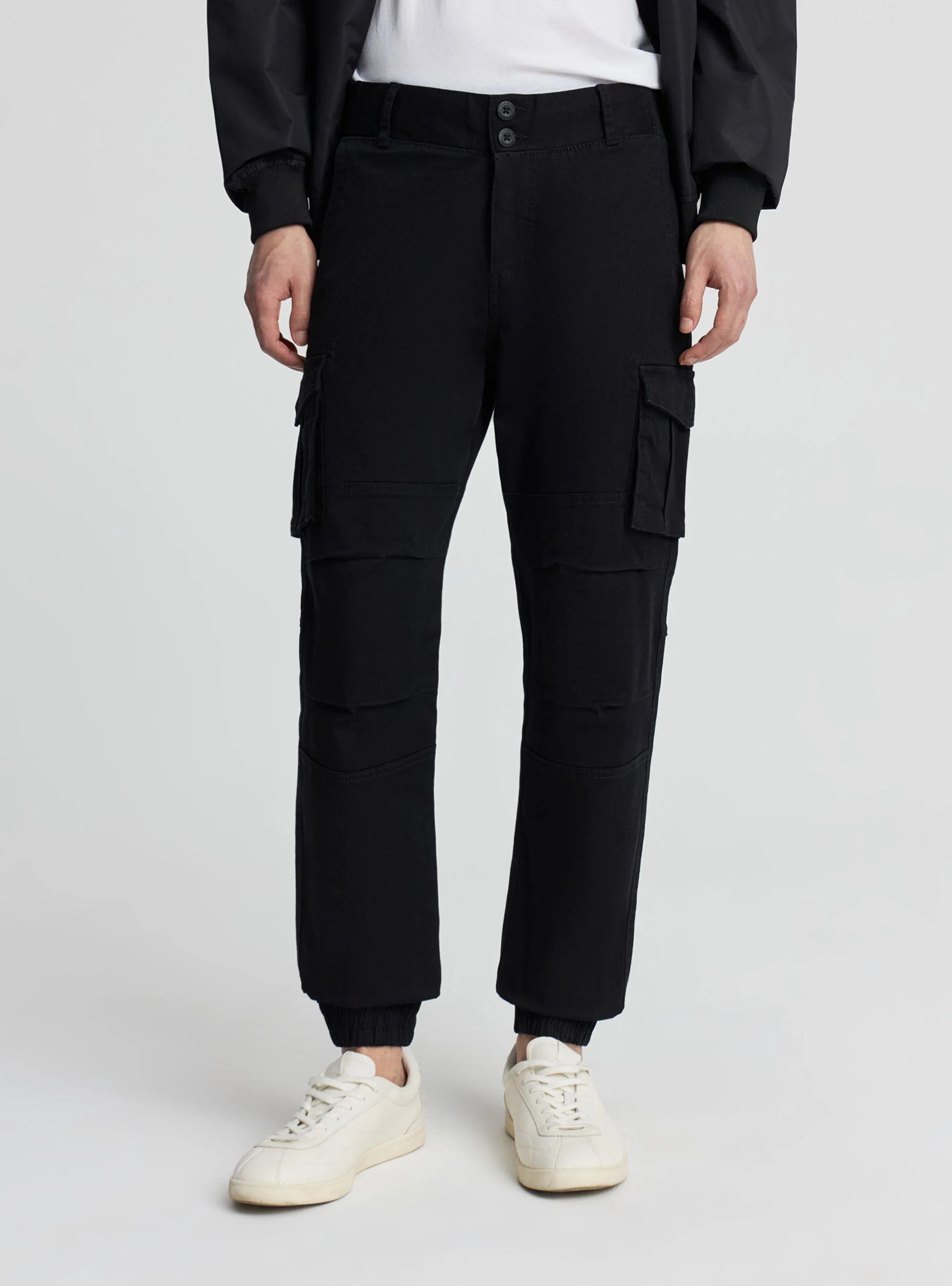 Pantaloni cargo con polsino elastico - Image 4