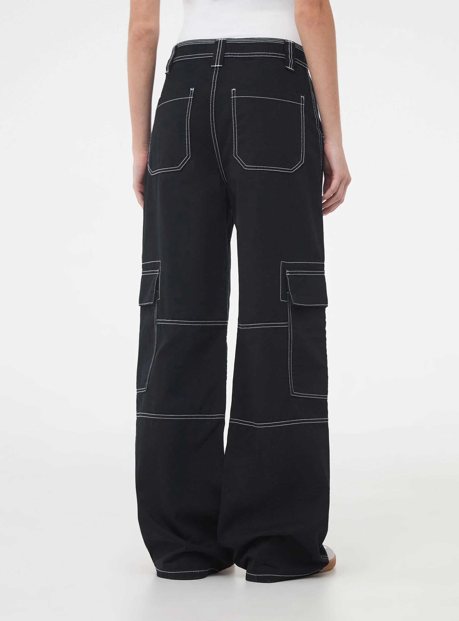 Pantaloni cargo tinta unita - Image 2