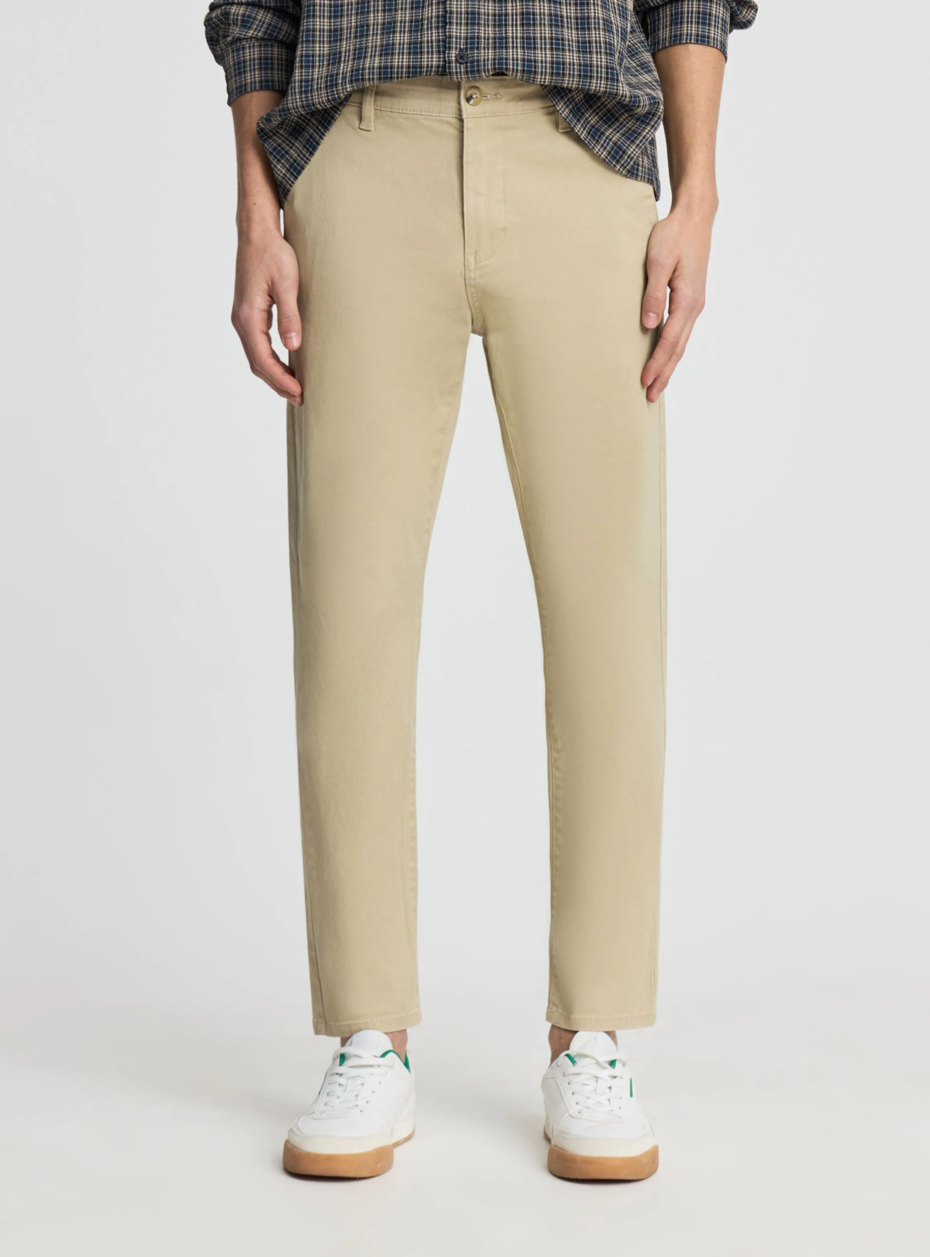 Pantaloni chino skinny a tinta unita - Image 5