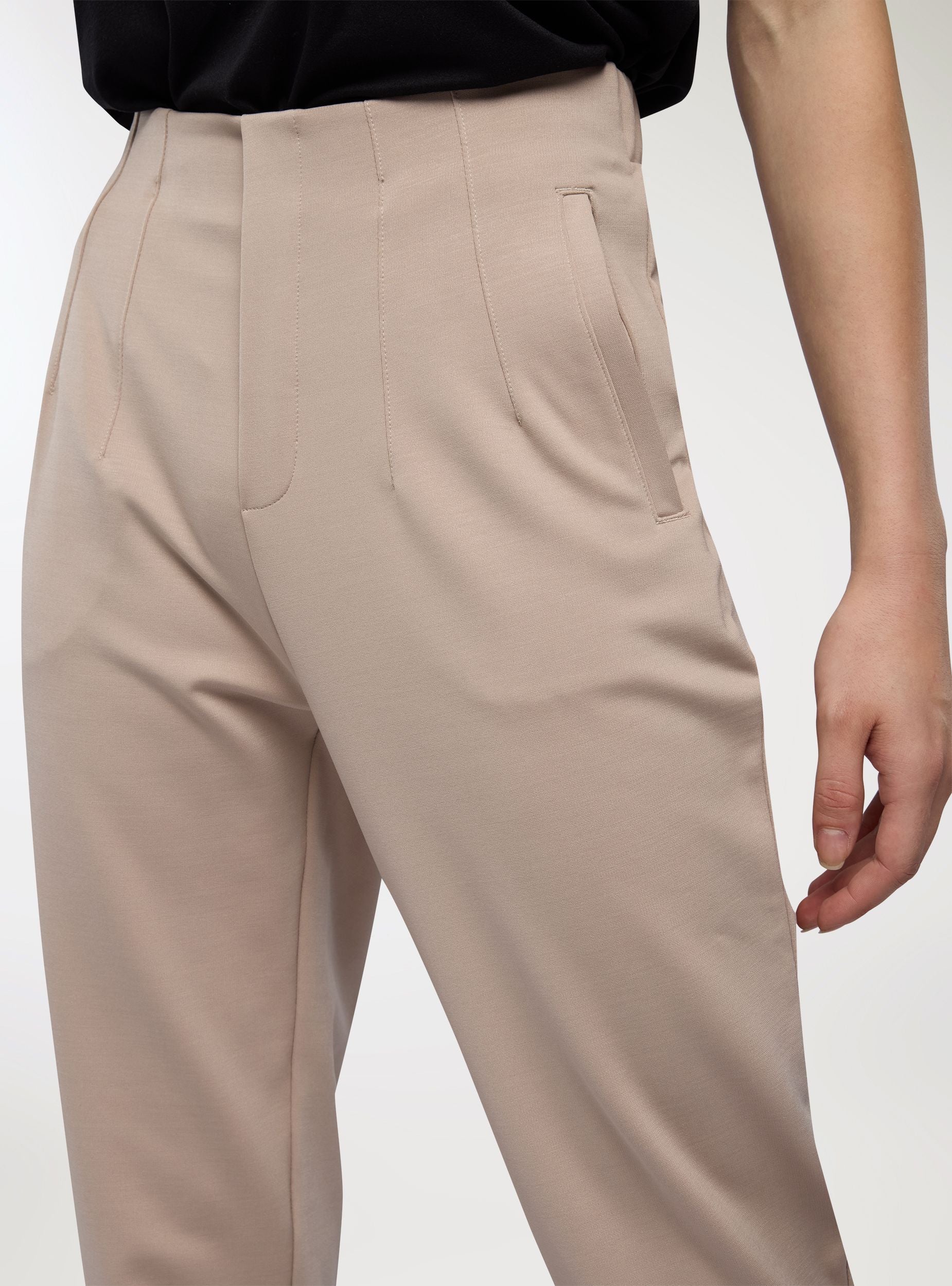 Pantaloni chino tinta unita con vita elasticizzata