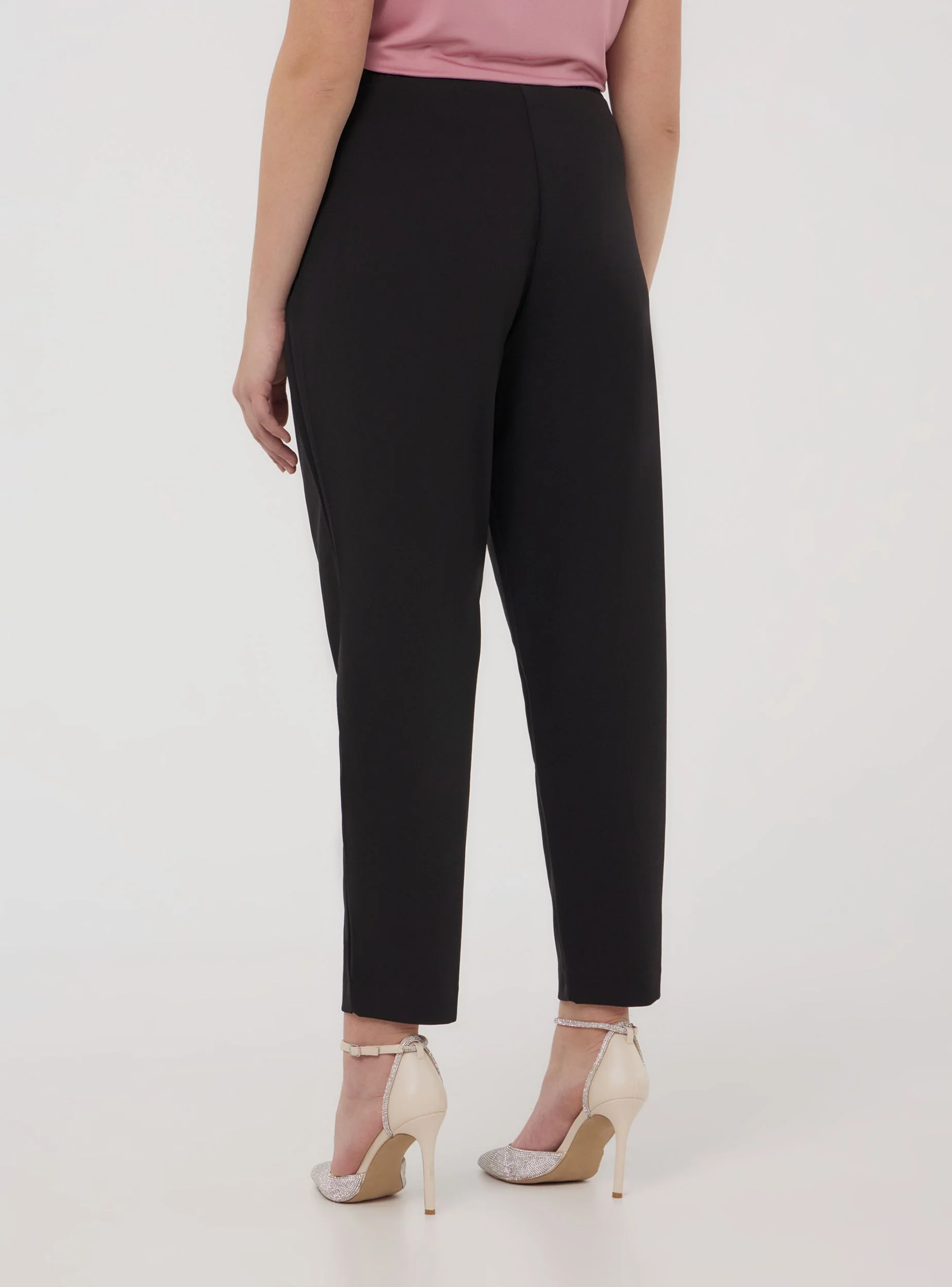 Pantaloni chino tinta unita