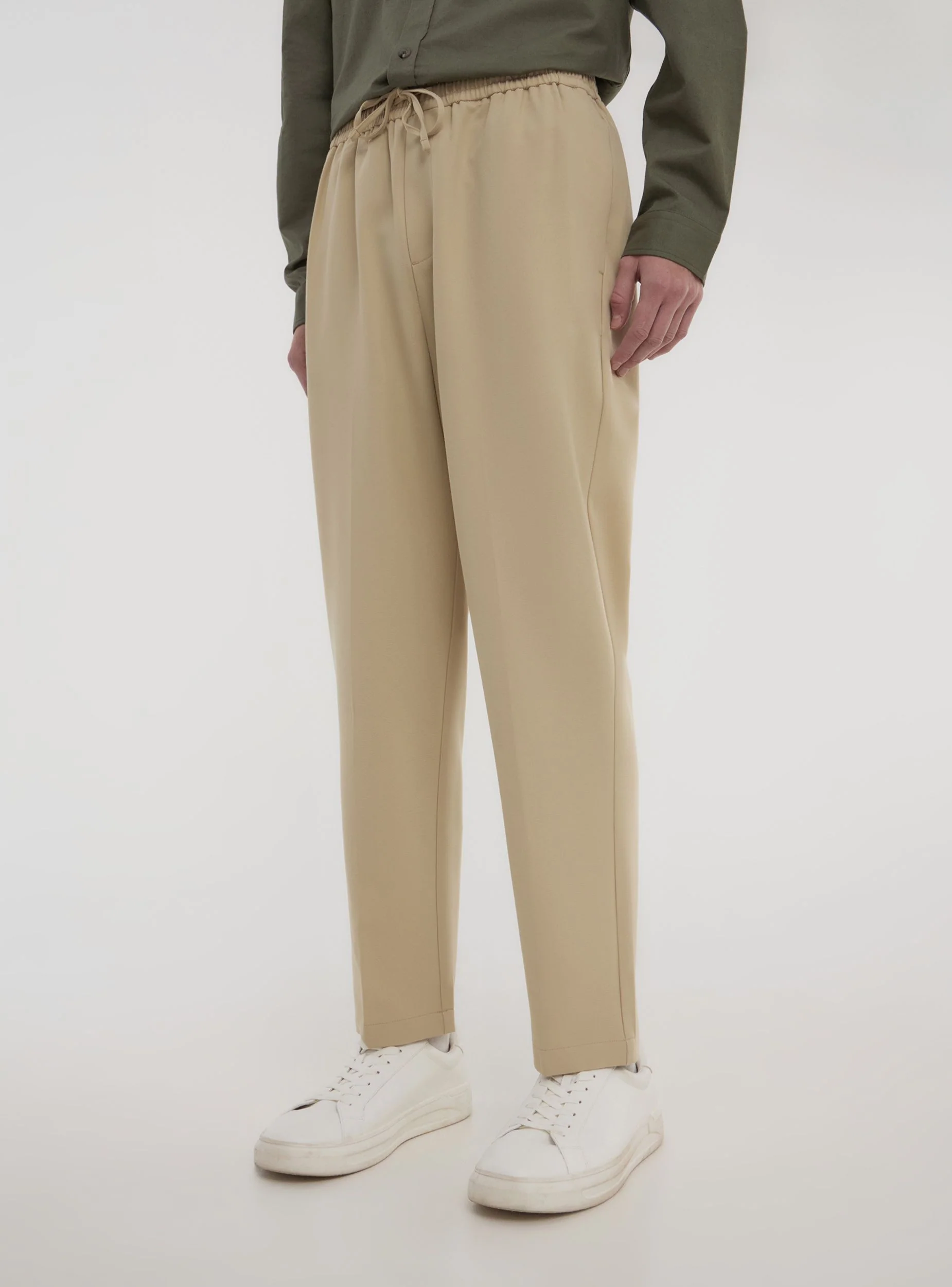Pantaloni con elastico in vita e coulisse tinta unita - Image 7